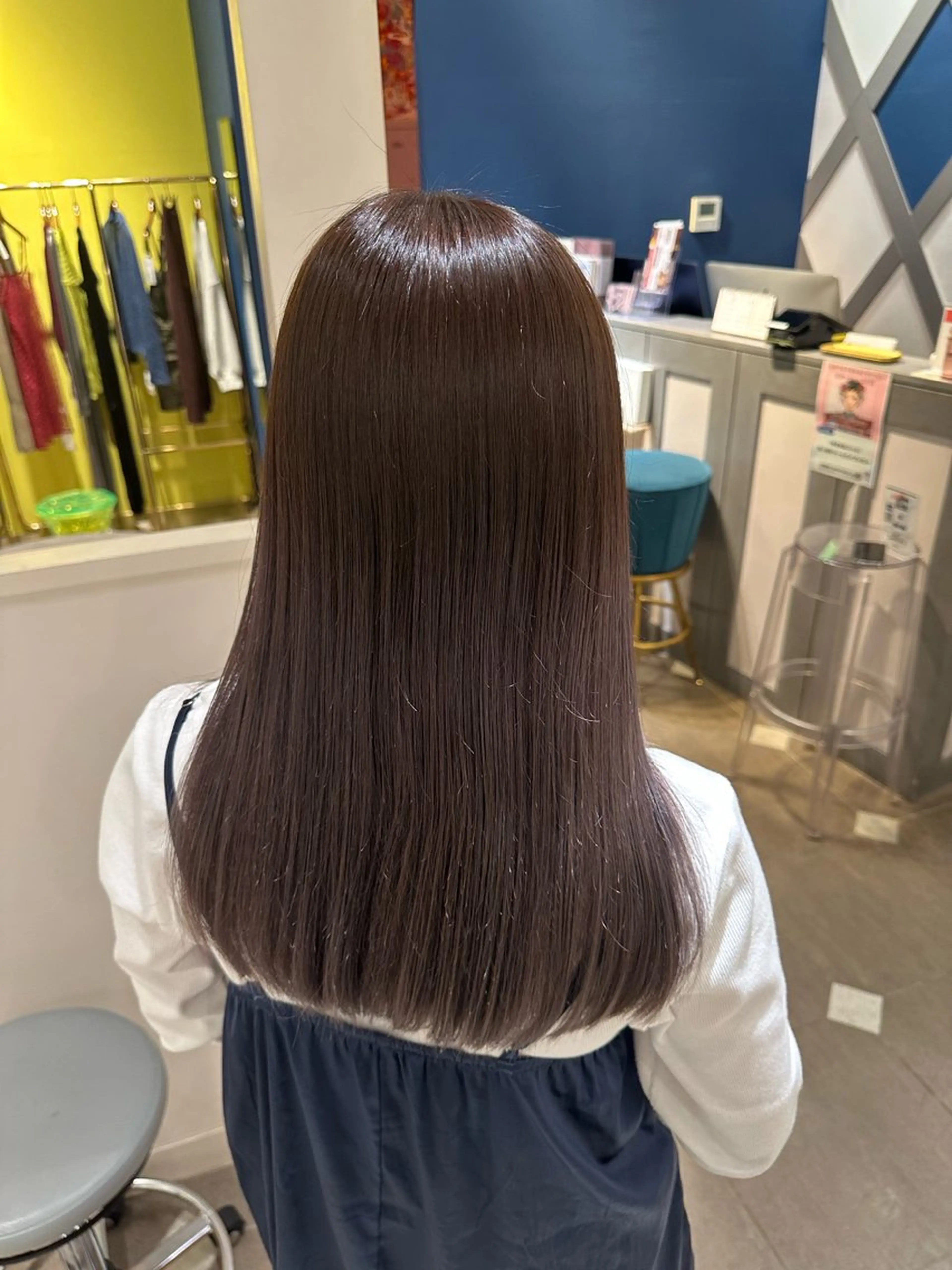 セミロング カラー ブリーチ 透明感カラー グラデーションカラー ブリーチなしカラー パープルカラー 【echelle】 あむのヘアスタイル