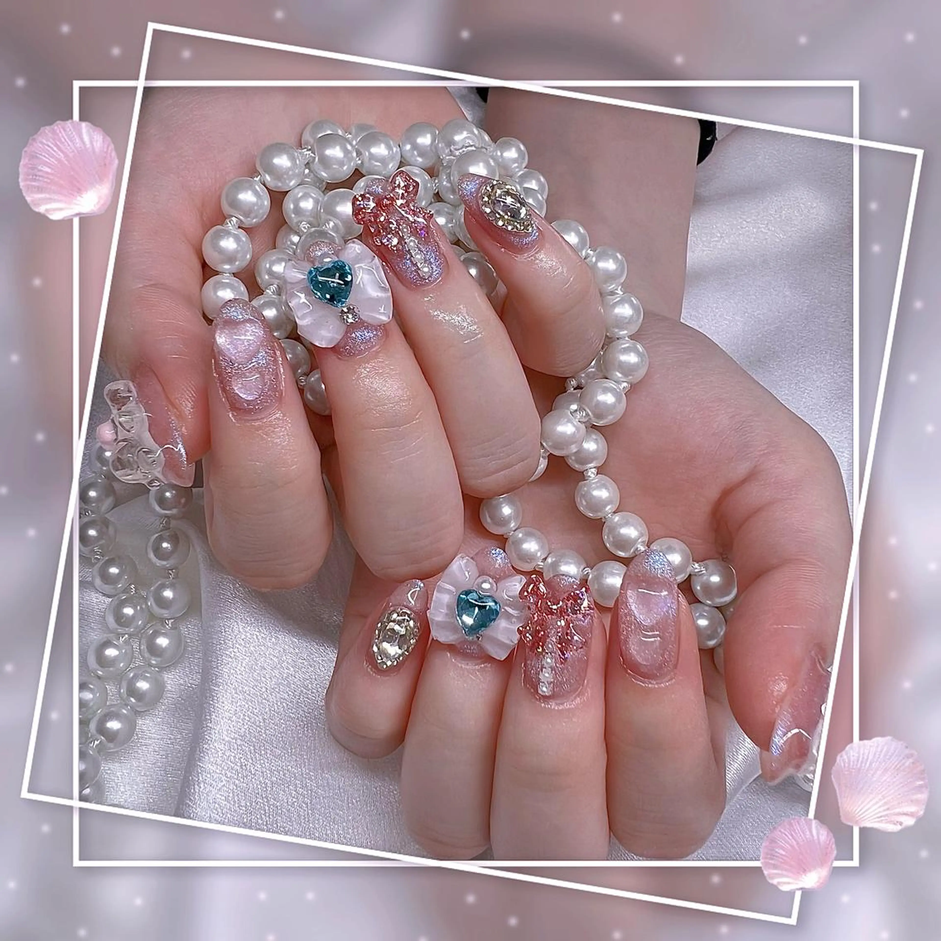 ネイル フレンチネイル マグネットネイル マグネットフレンチ ネイルチップ ハンドネイル Chill Nailsalonのネイルデザイン