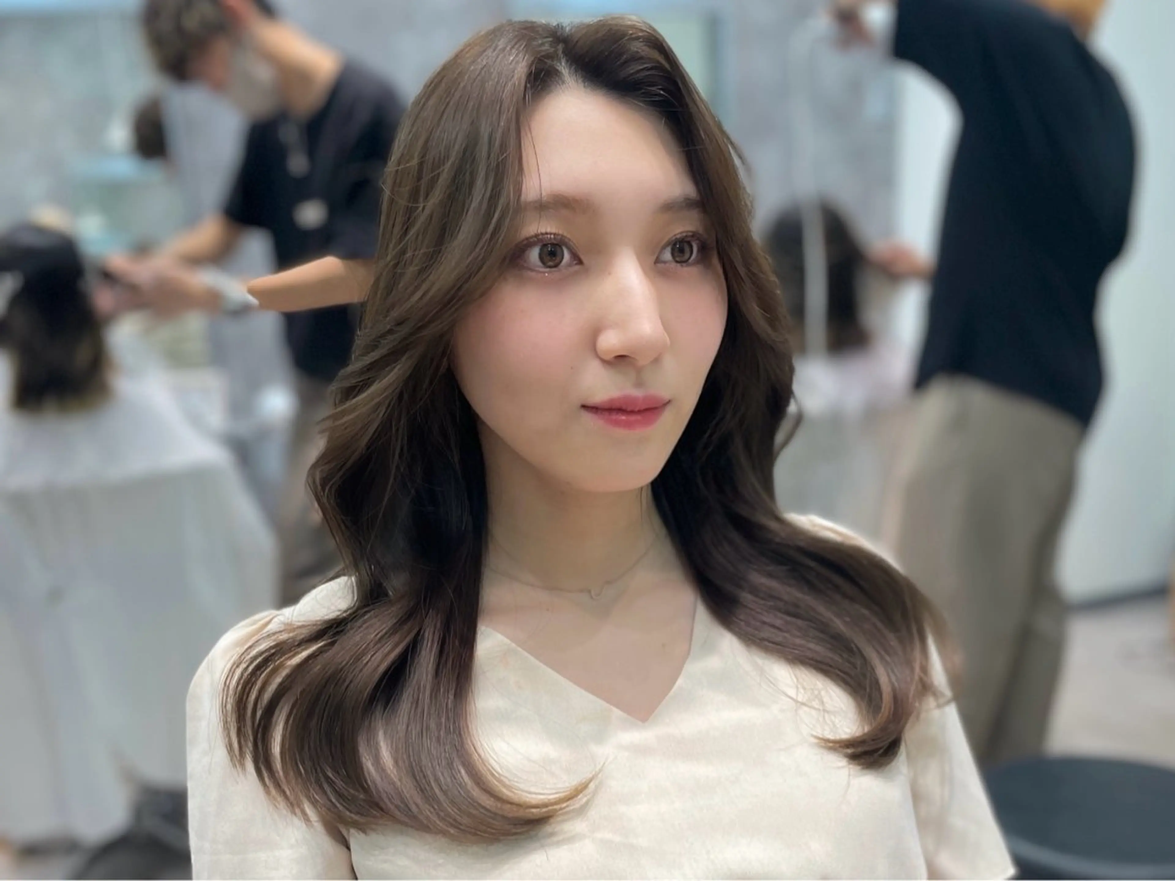 ロング カラー くびれヘア 韓国風ヘア 🤍MIDUKI🤍 韓国風レイヤーカットのヘアスタイル