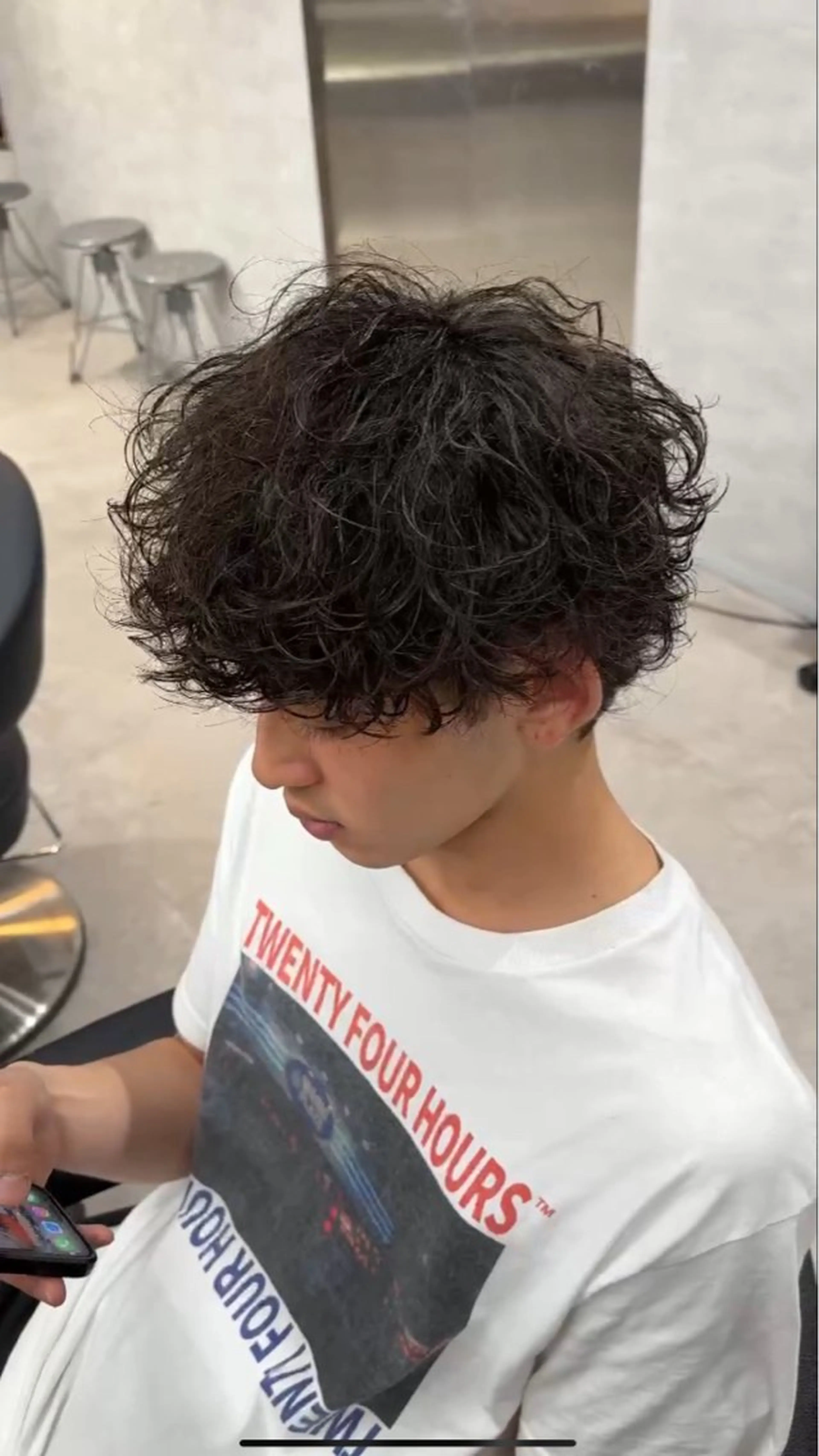 パーマ メンズ 韓国ベージュ🏹 YUTOのヘアスタイル