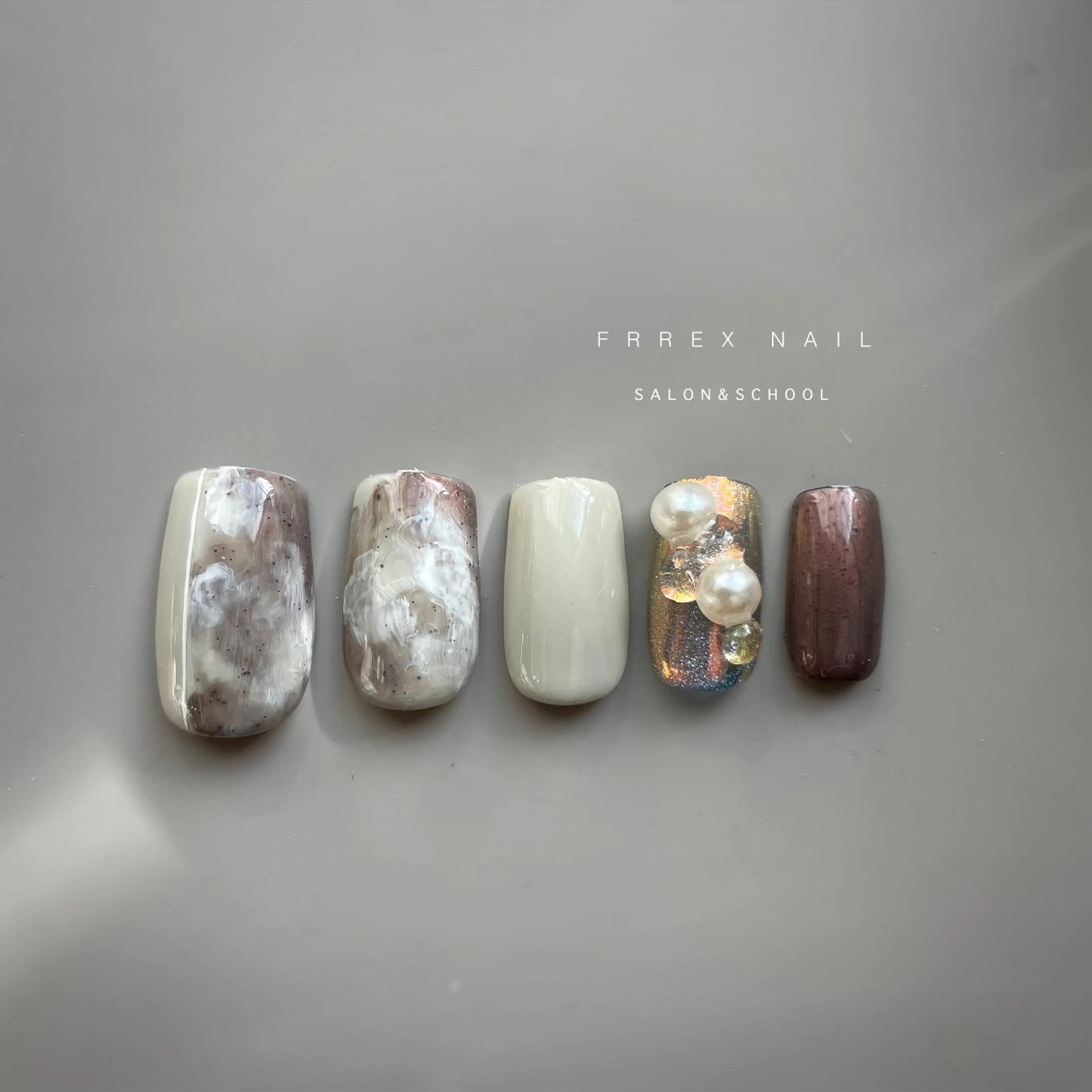 ネイル ハンドネイル ハンドケア freex nail /ニュアンス/個性派のネイルデザイン