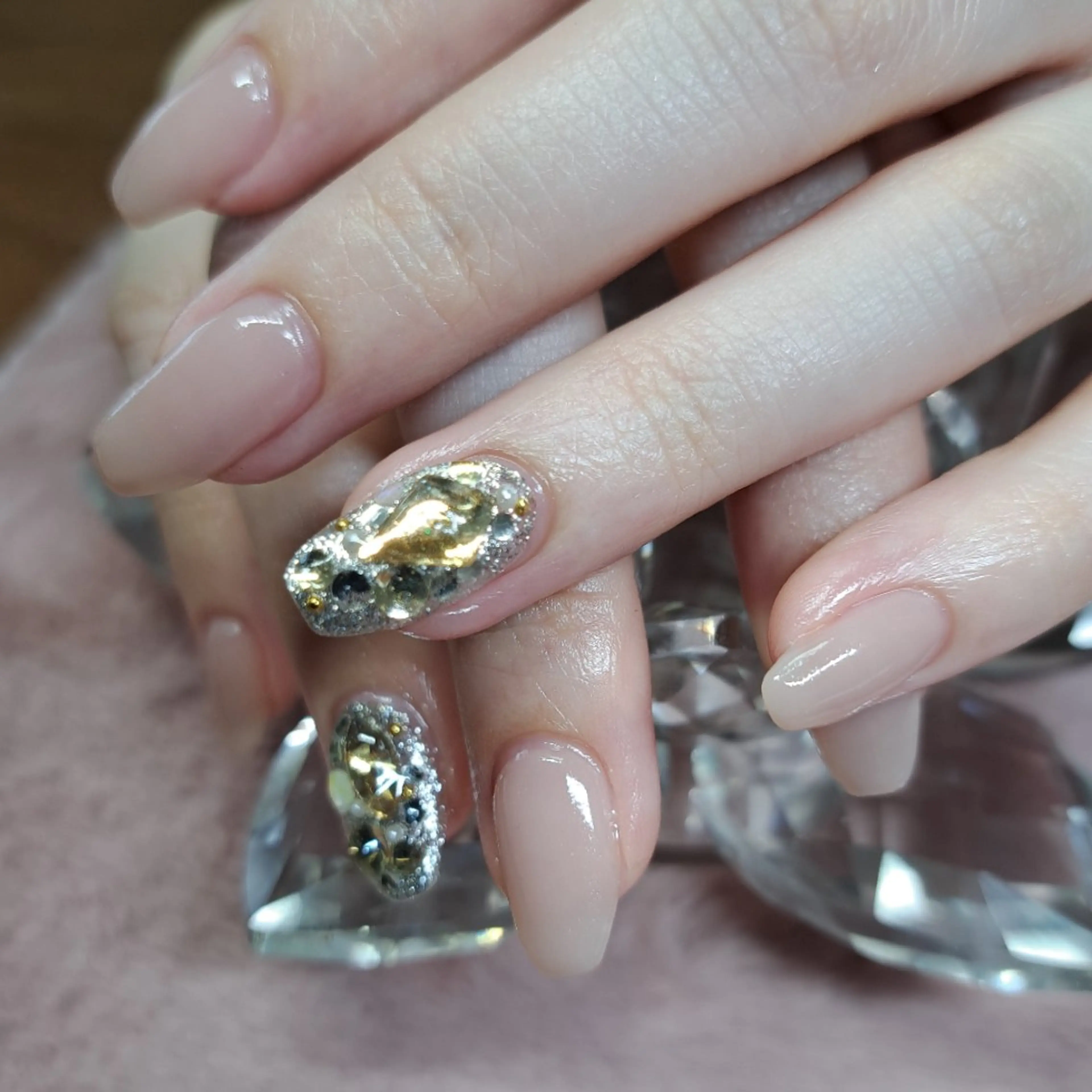 ネイル ゴールド ワンカラーネイル HAYASHI  Nのネイルデザイン