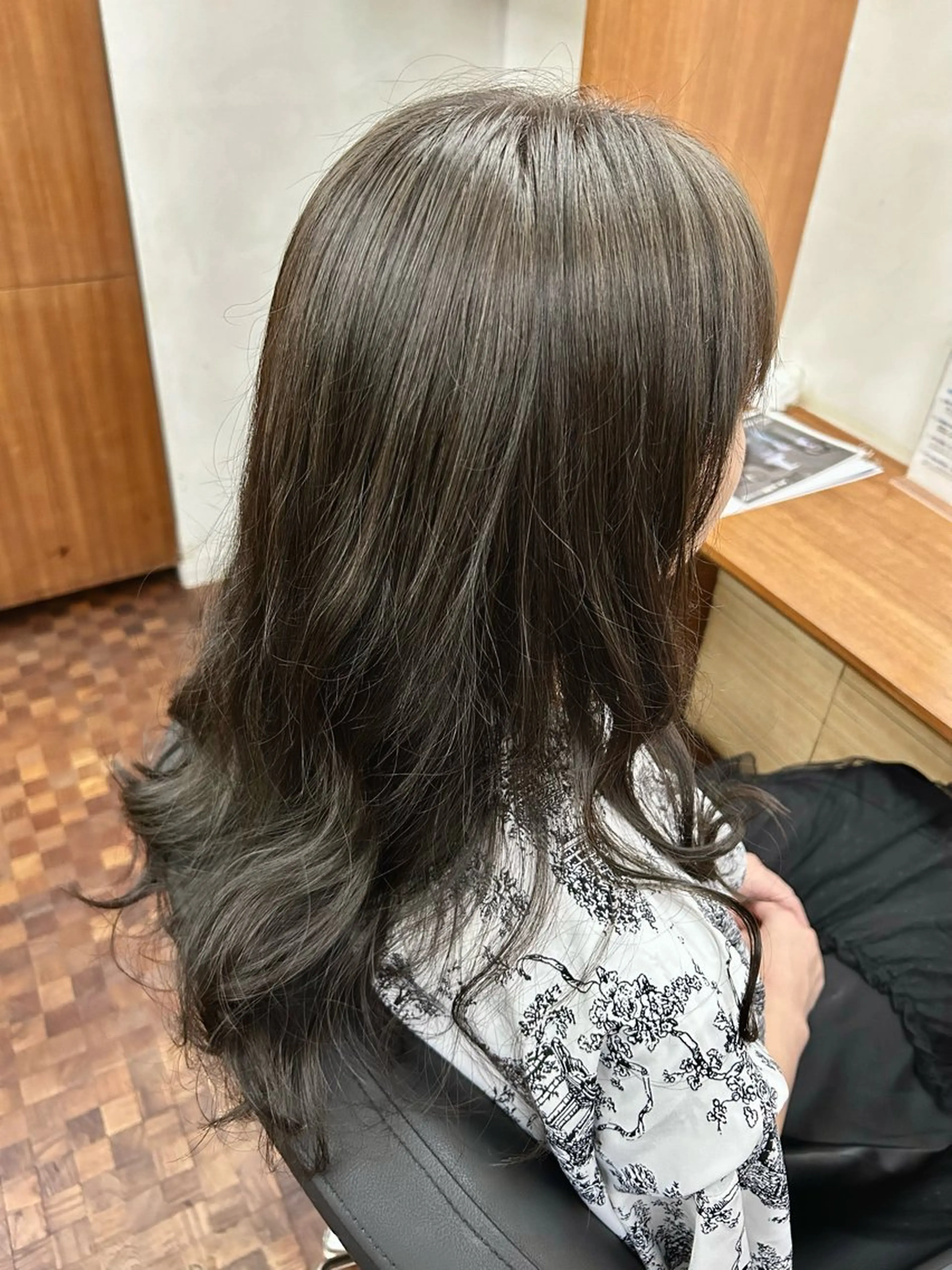 ロング カラー ヘアカラー トリートメント 💎透明感カラー💎 bAteAu あまねのヘアスタイル