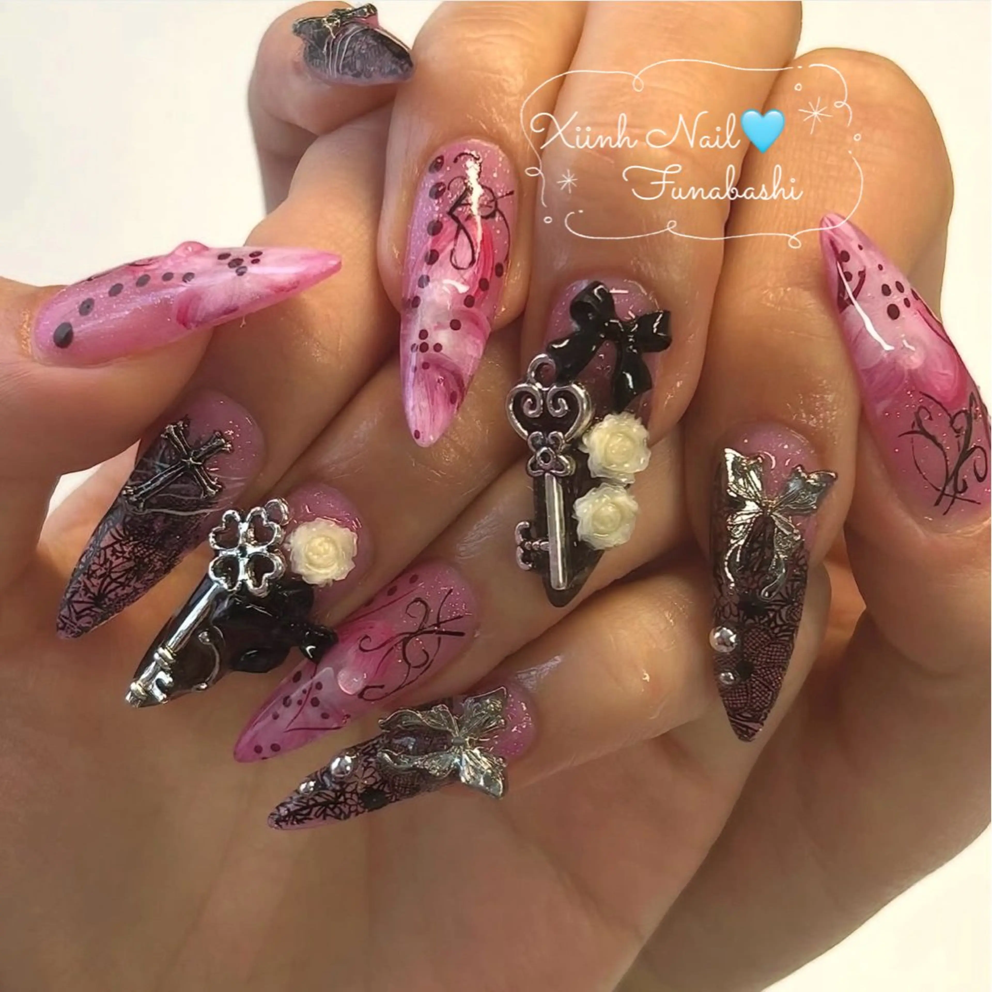 ネイル チークネイル 桜ネイル 長さ出し フットネイル ジェルネイル ハンドネイル XIINH NAIL SALONのネイルデザイン