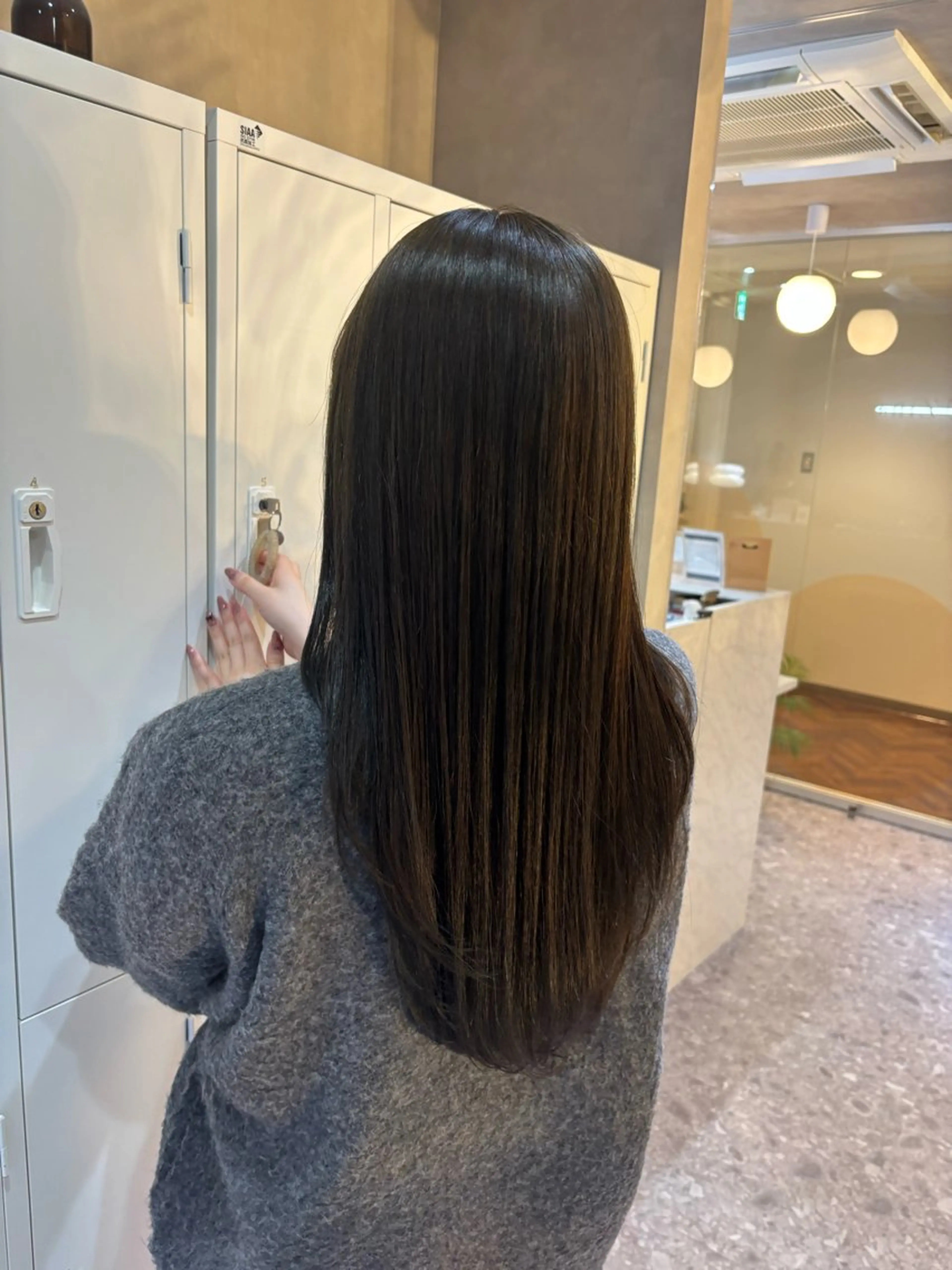カラー zina karin୨୧˙˳⋆のヘアスタイル