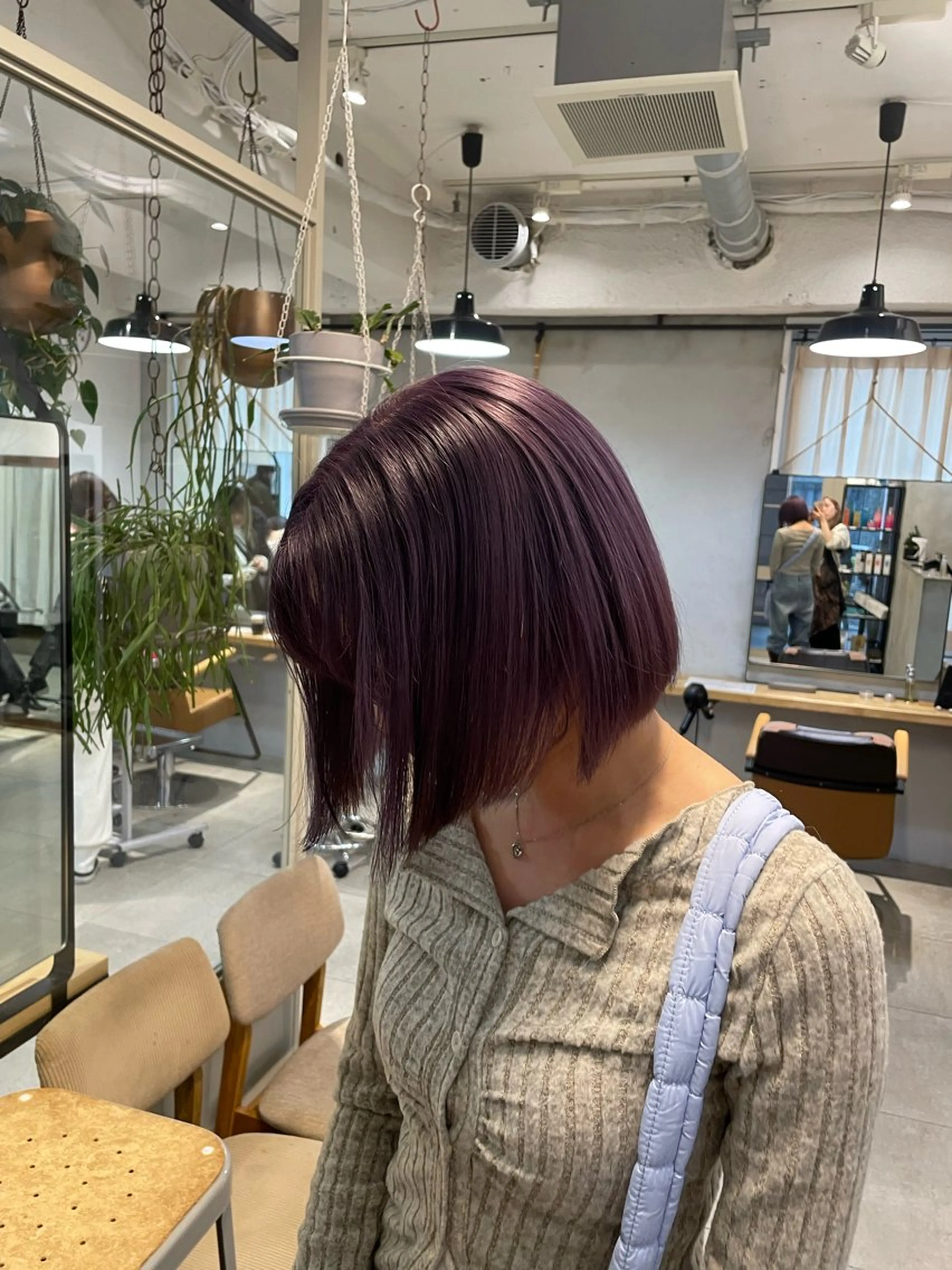 ショート カラー カット ヘアカラー トリートメント ミルクティー× グレージュMOMOのヘアスタイル