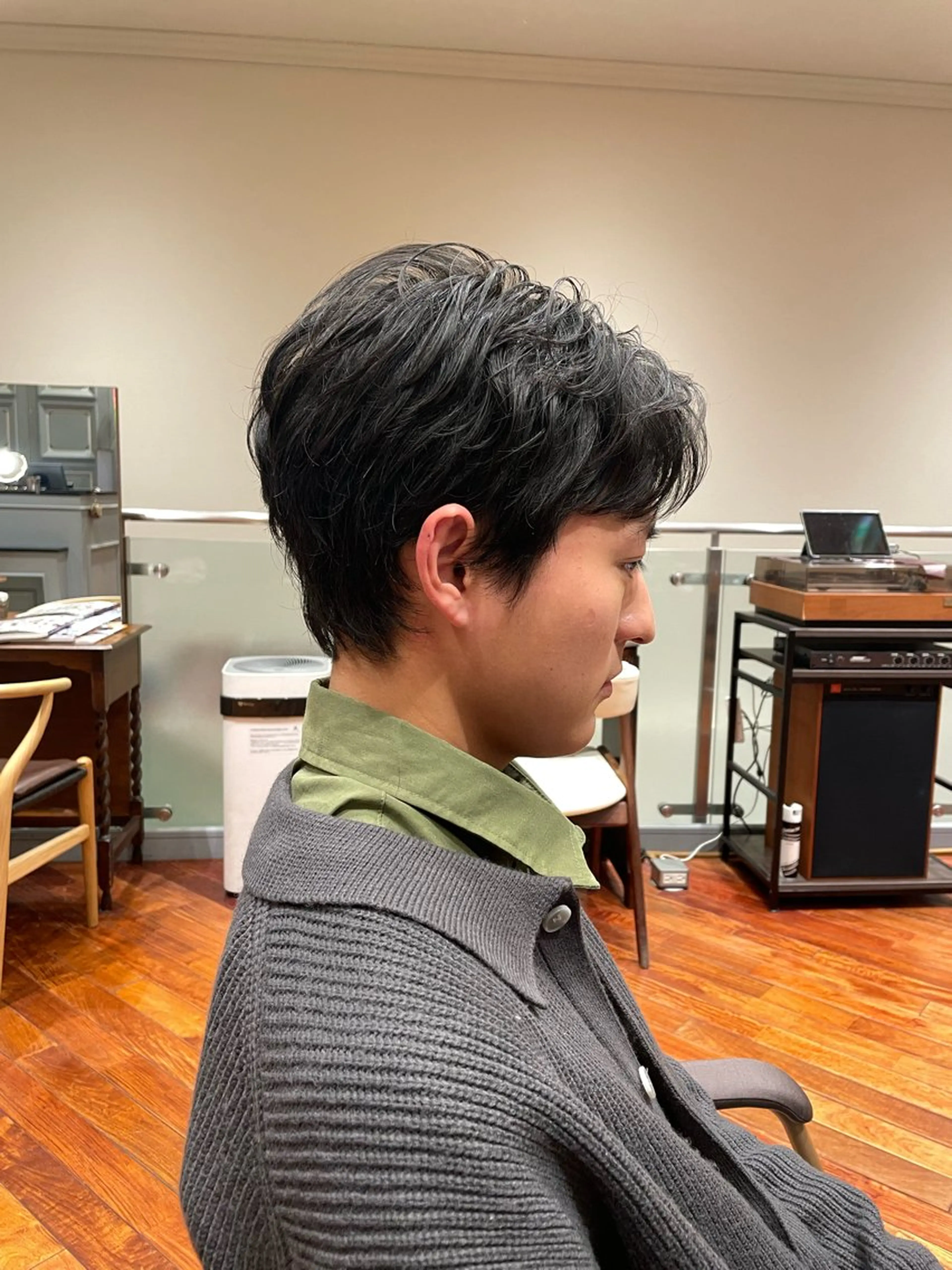 パーマ メンズ センターパート マッシュ メンズパーマ ニュアンスパーマ 大阪梅田 稲葉利也斗のヘアスタイル