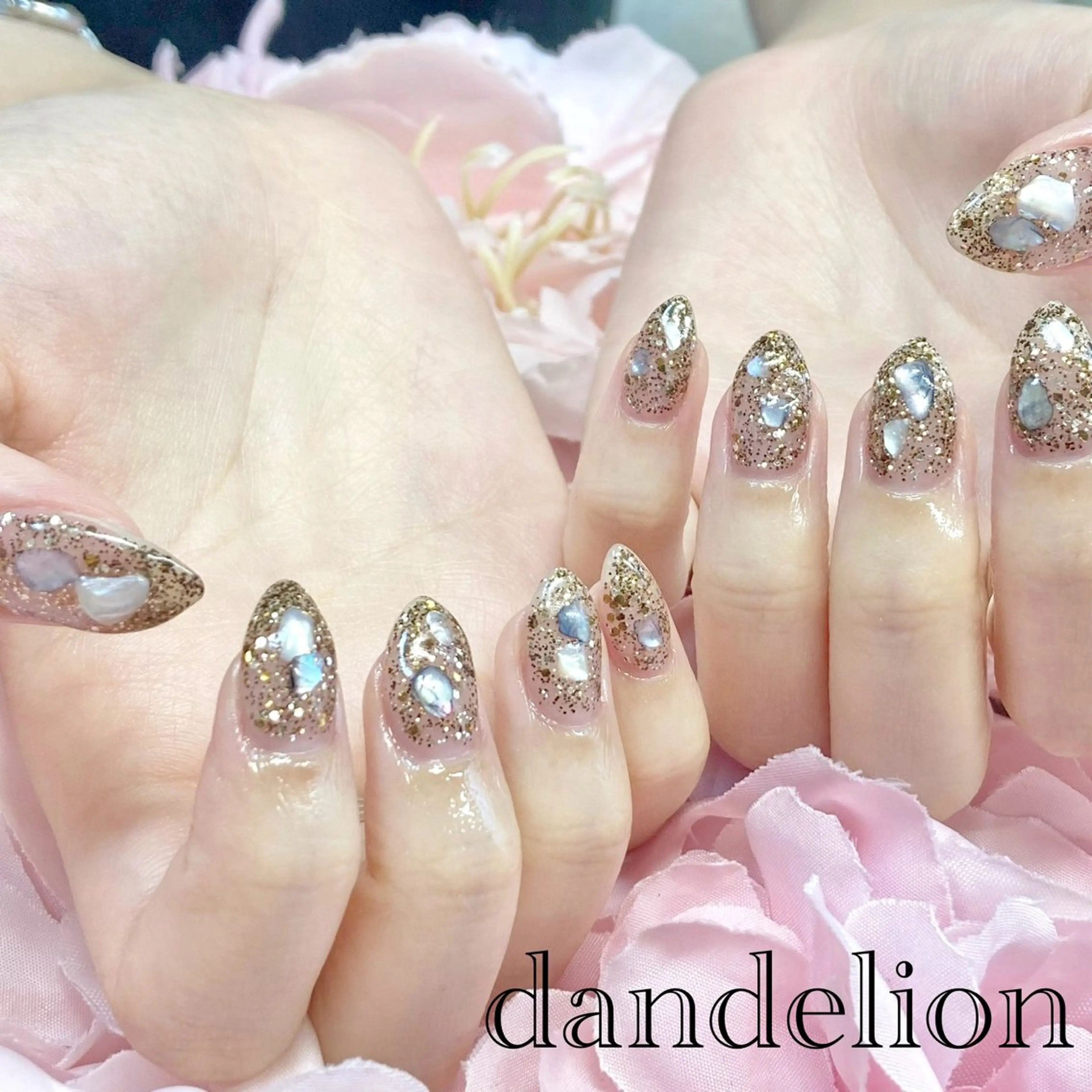 ネイル ハンドネイル ハンドケア dandelion ダンデライオンのネイルデザイン