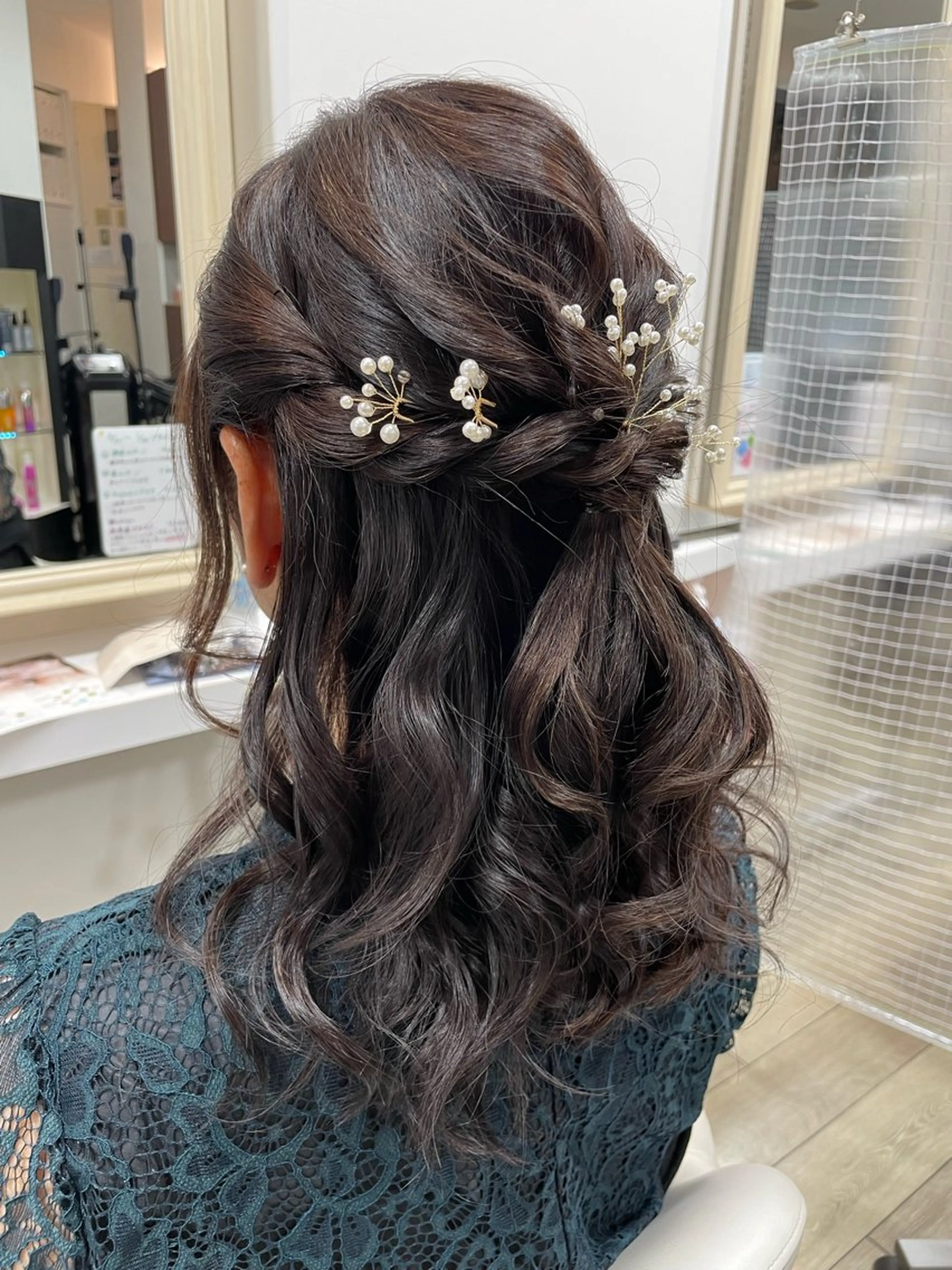 セミロング ヘアアレンジ ハーフアップ 豊田 智美のヘアスタイル