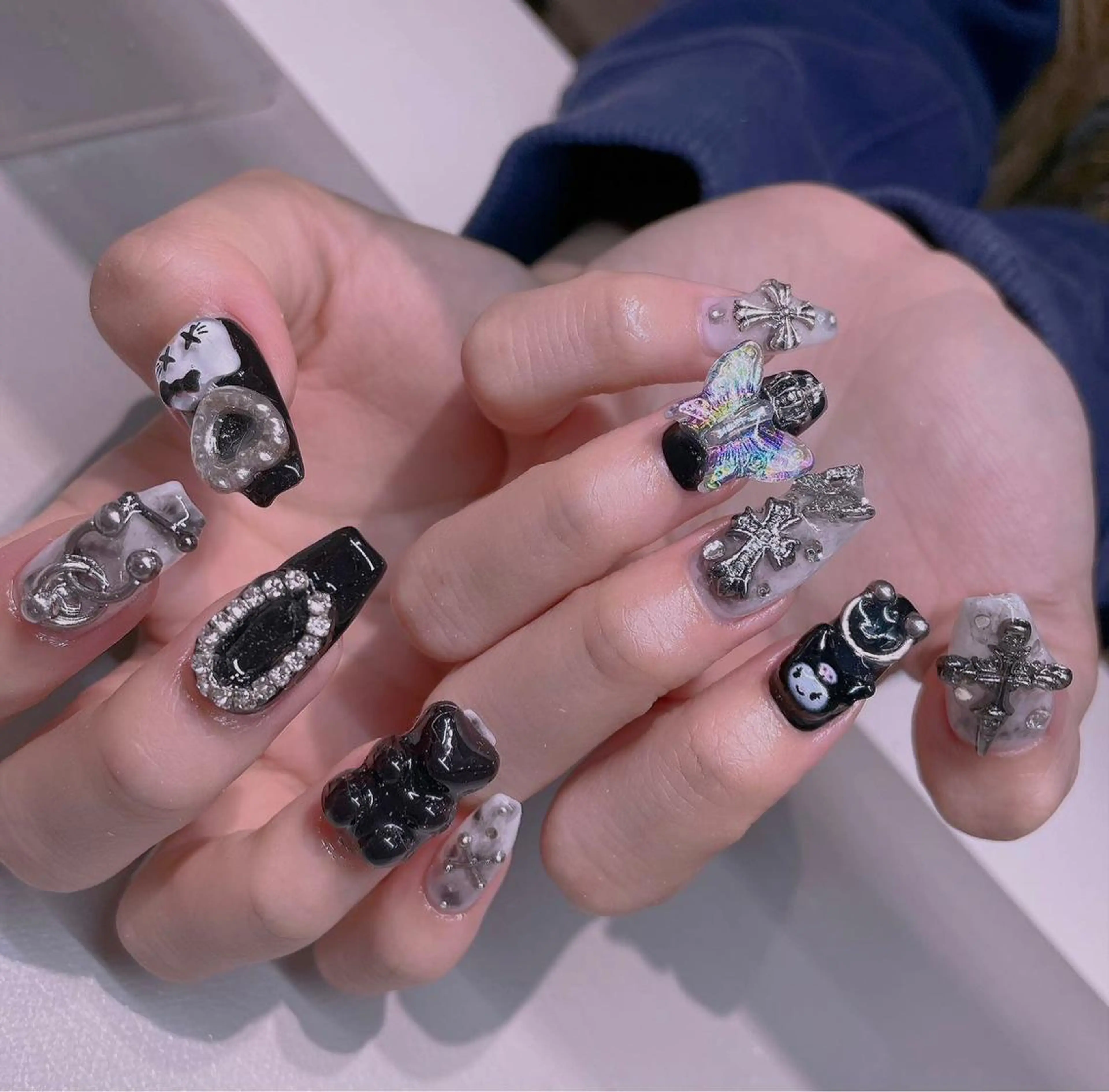 ネイル 美爪パラジェル導入店 Sunnilyのネイルデザイン