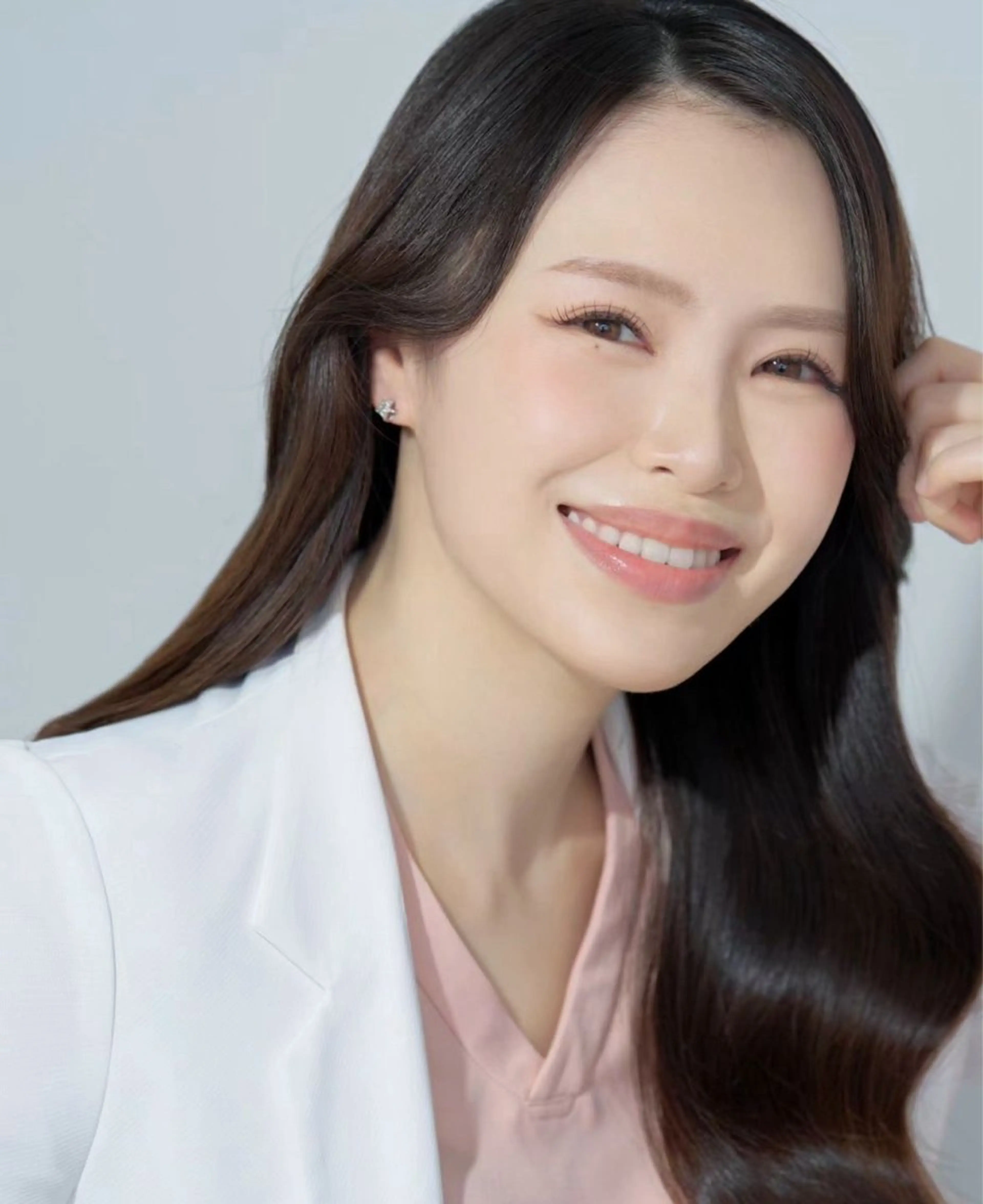 ロング ヨシンモリ 韓国風ヘア その他 韓国メイクサロン YUKINA東京のその他イメージ