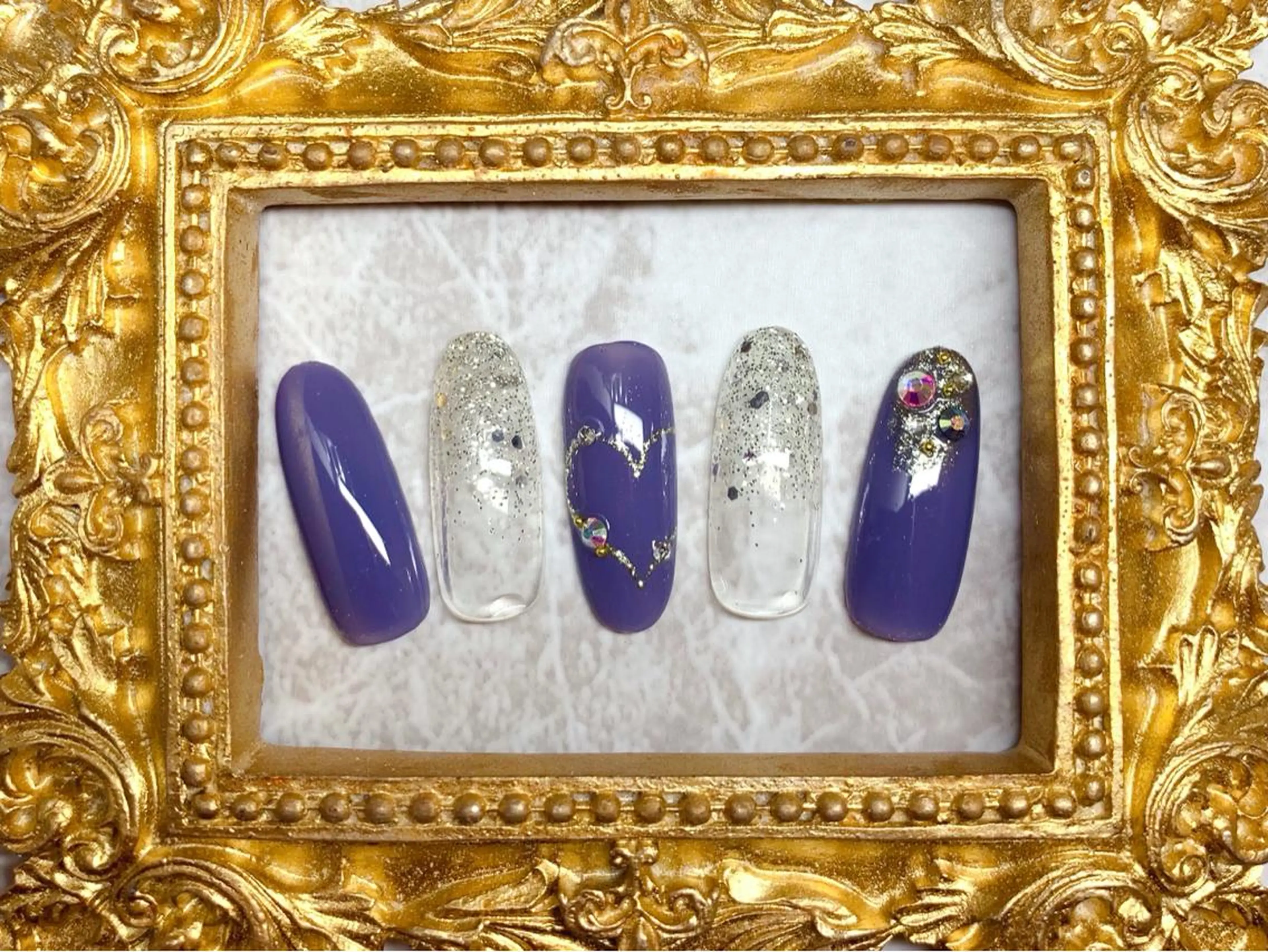 ネイル ハンドネイル マジック ミラーのネイルデザイン