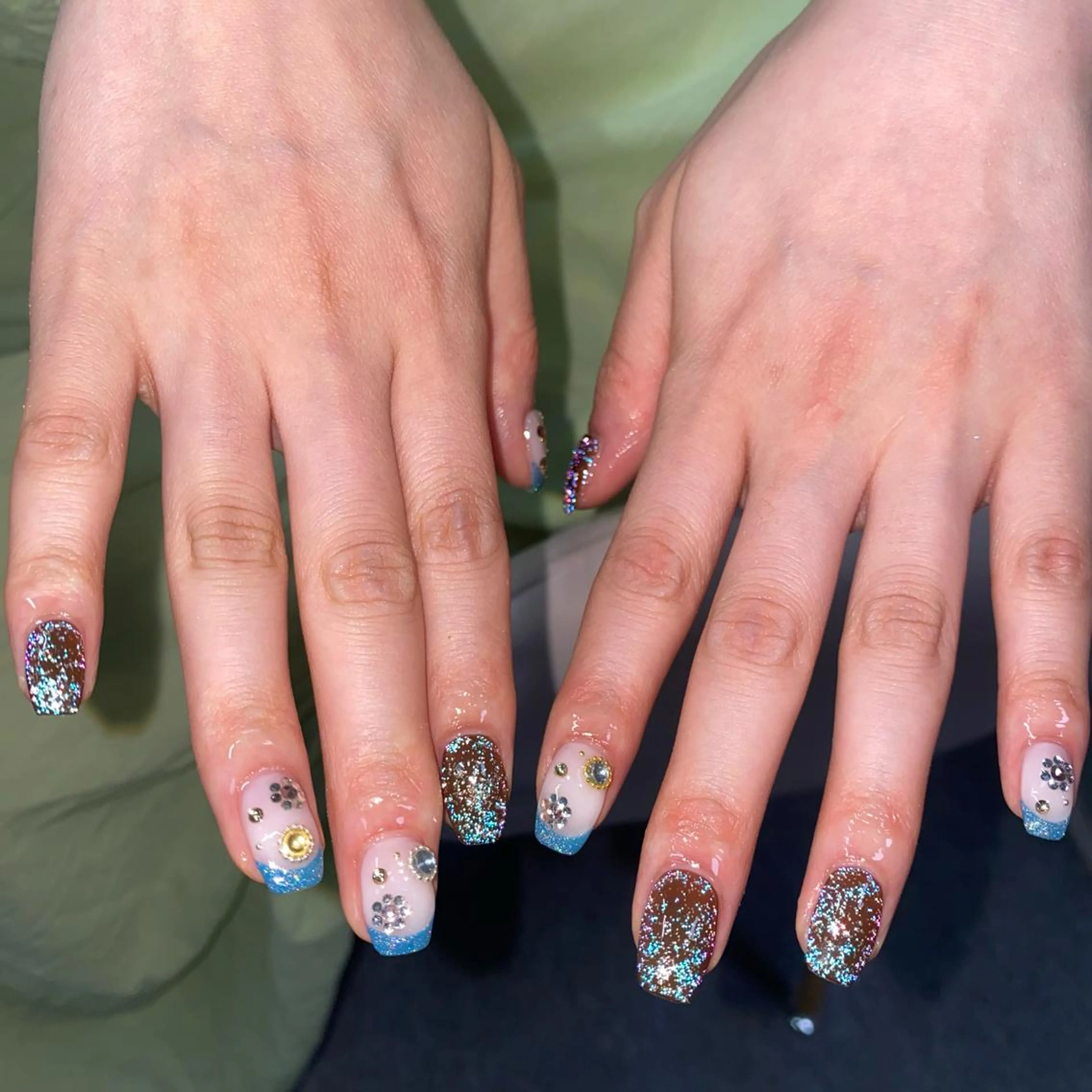 ネイル I pinknail 韓国風·持ち込み専門のネイルデザイン