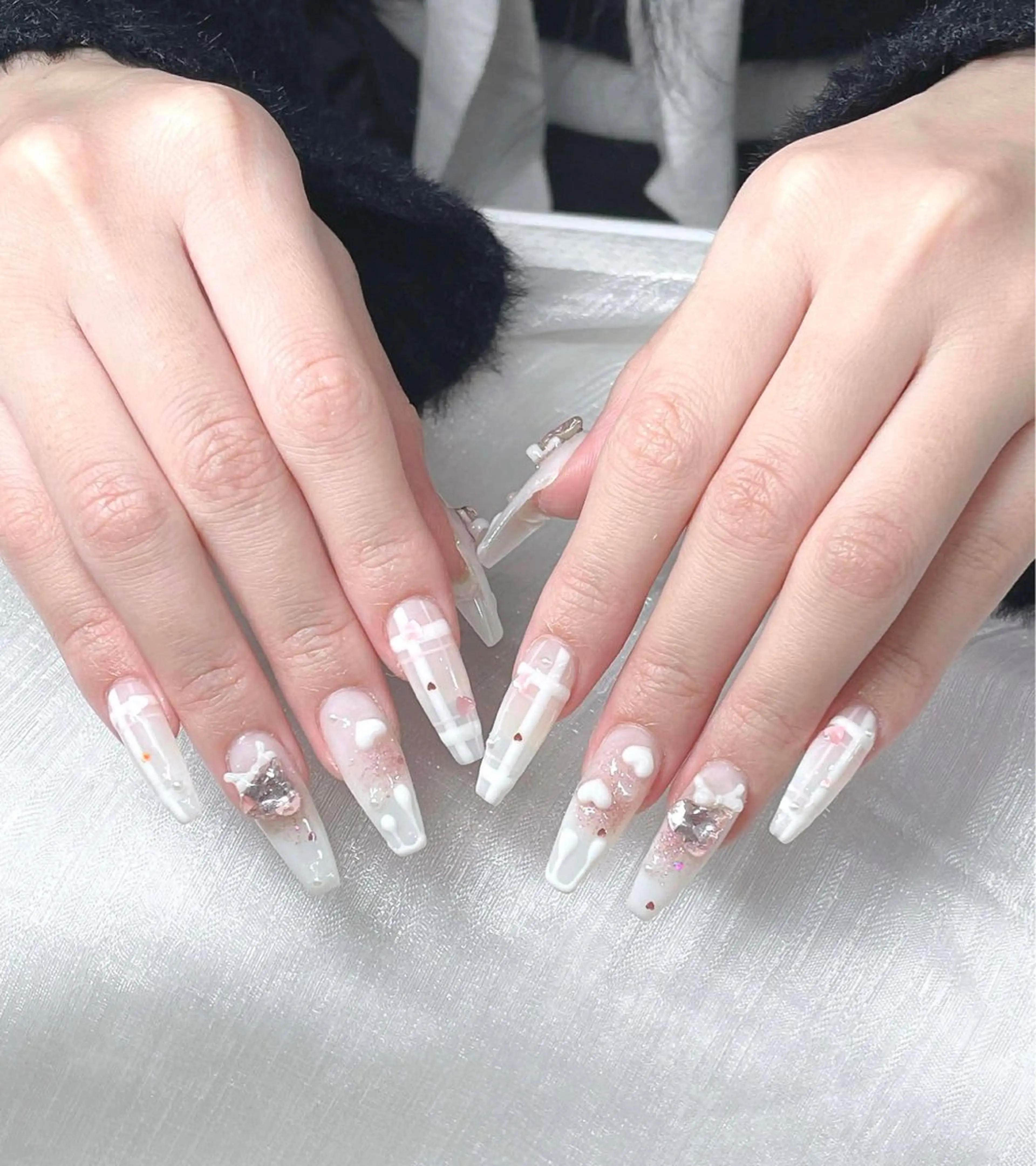 ネイル ハンドネイル Lee Nailsのネイルデザイン
