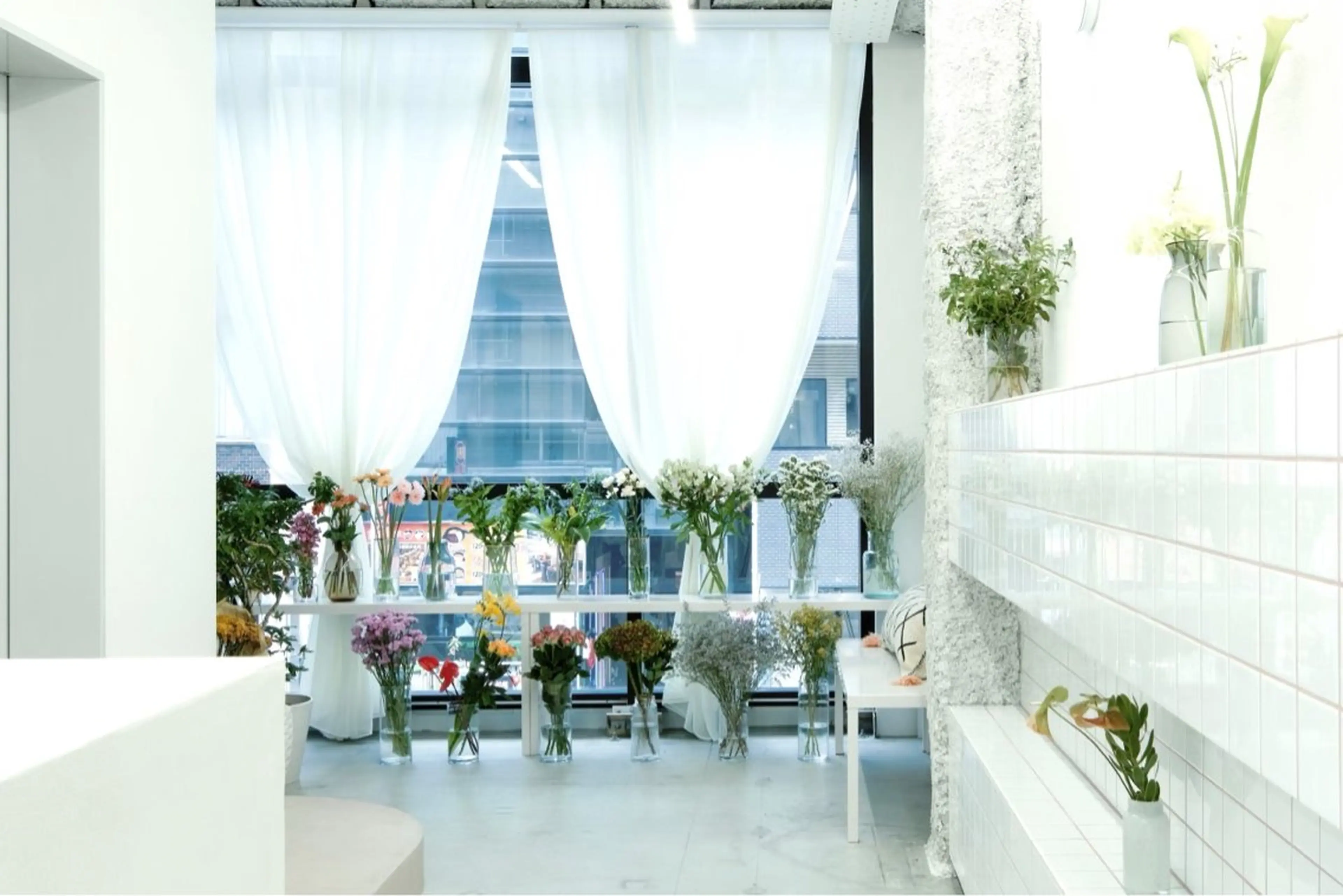 ヘアセット Asumi/丸の内 /ブリーチ/花屋併設のヘアスタイル