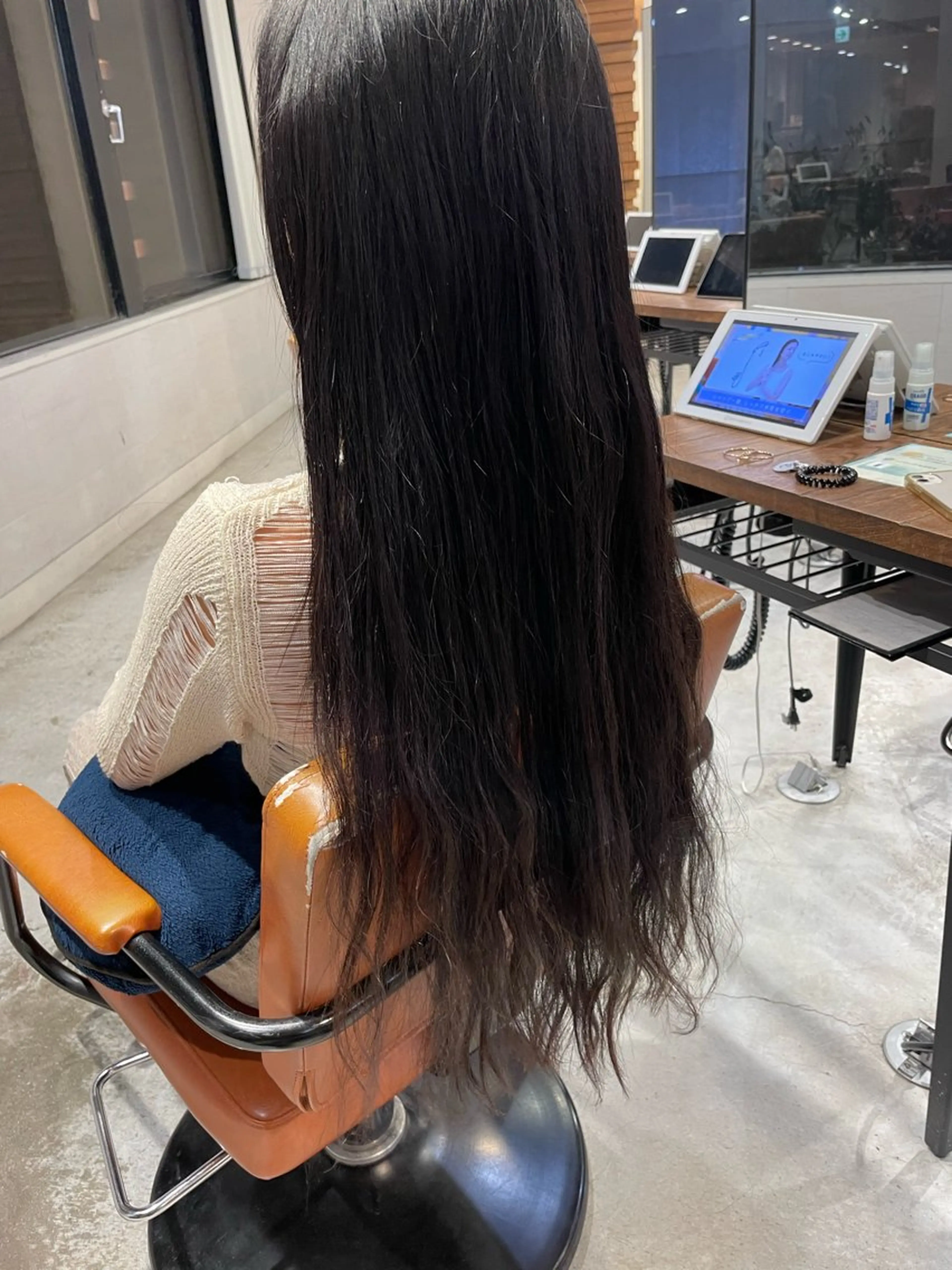 ロング ウルフカット/ ハッシュカット/山路のヘアスタイル