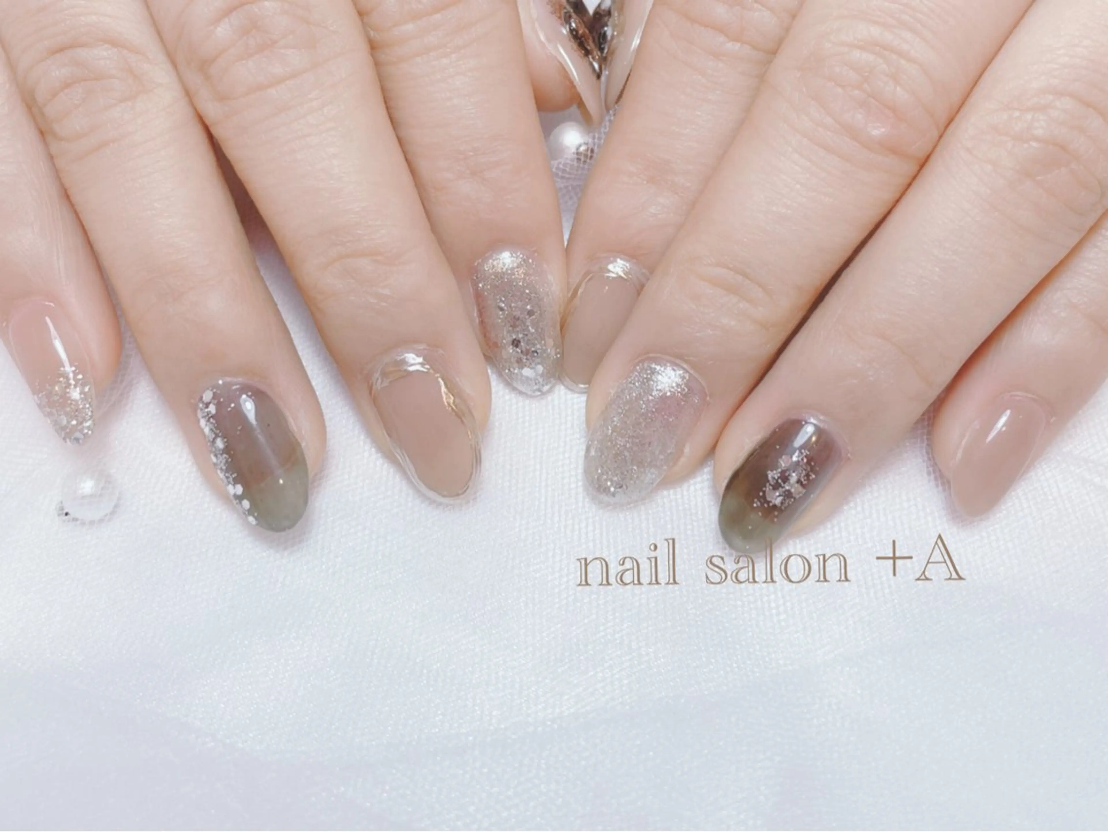 ミディアム ハンドネイル Nail Salon +Aのネイルデザイン