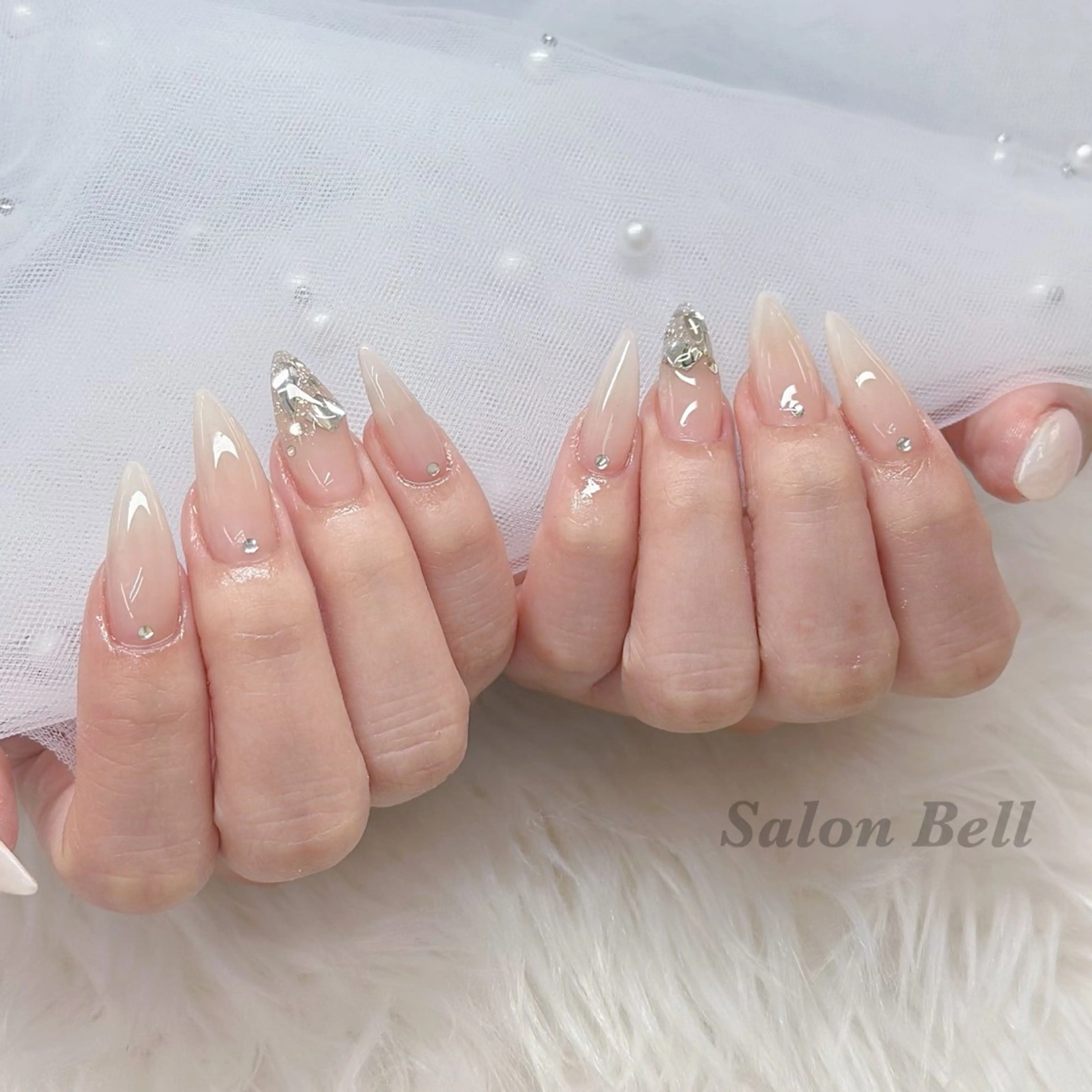 ネイル アートネイル ストーンネイル Totalsalon Bell木村𝜗𝜚のネイルデザイン