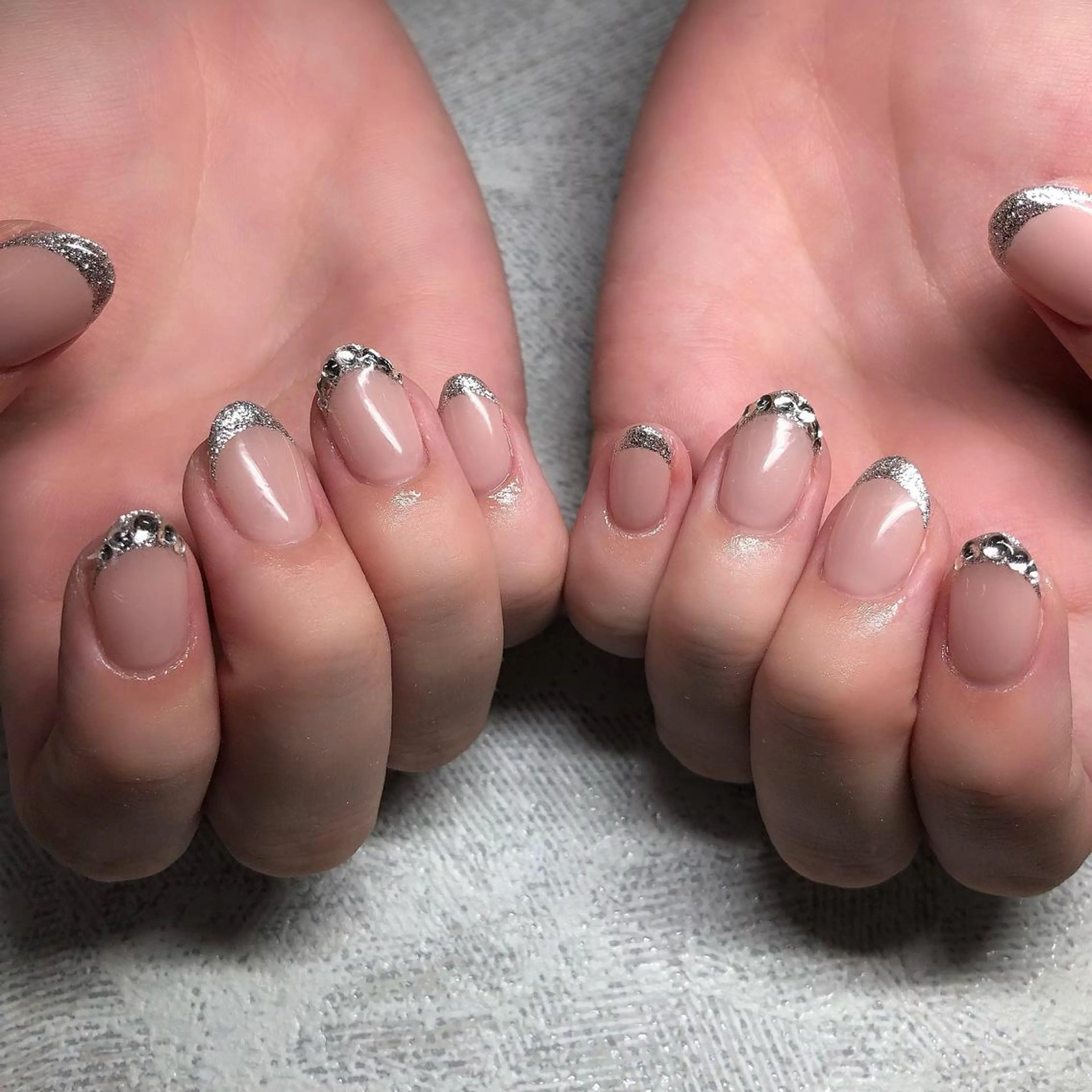 ネイル フレンチネイル ガラスフレンチ 持ち込み ハンドネイル 【Yappy🌈】 💖P-tanaのネイルデザイン