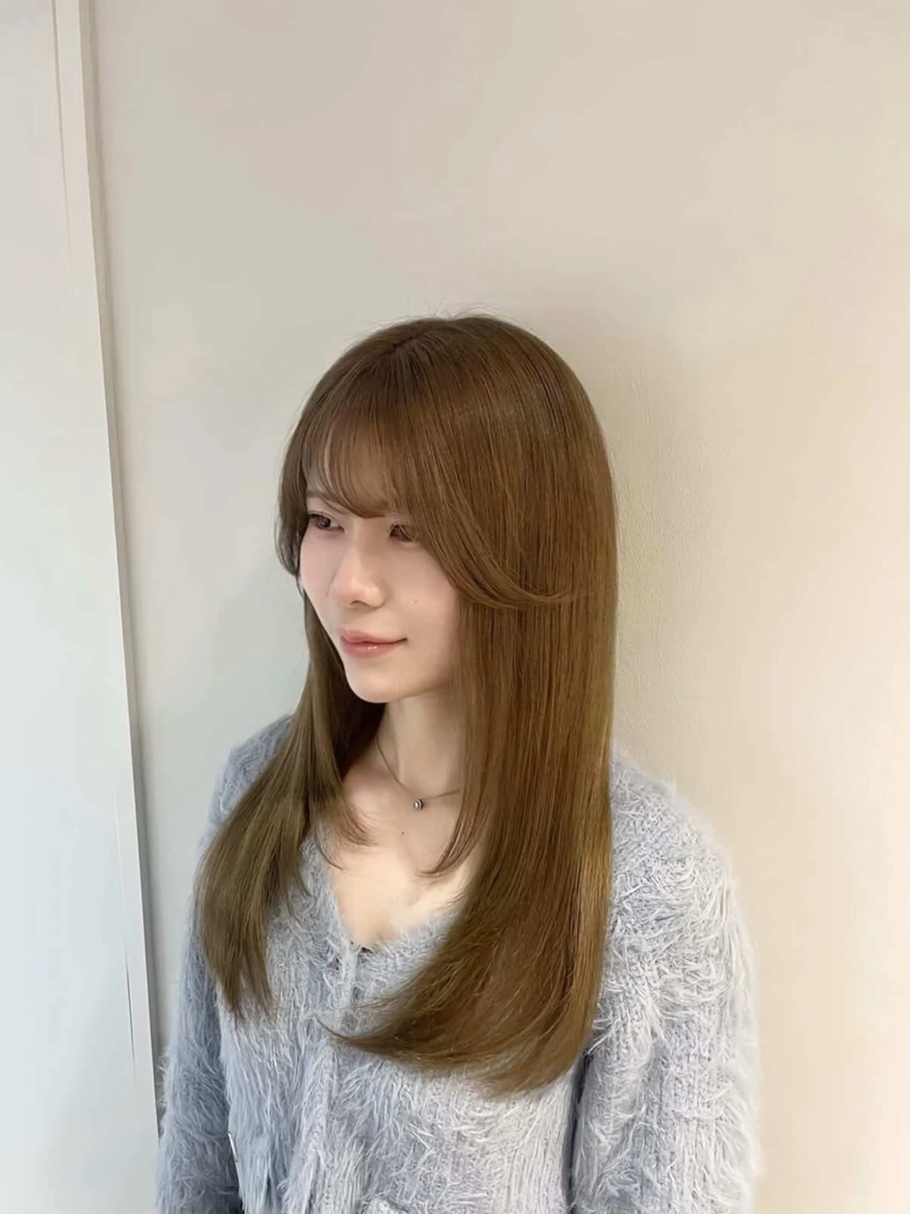 ロング レイヤーカット 大宮レイヤーカット× 透明感カラー　rioのヘアスタイル
