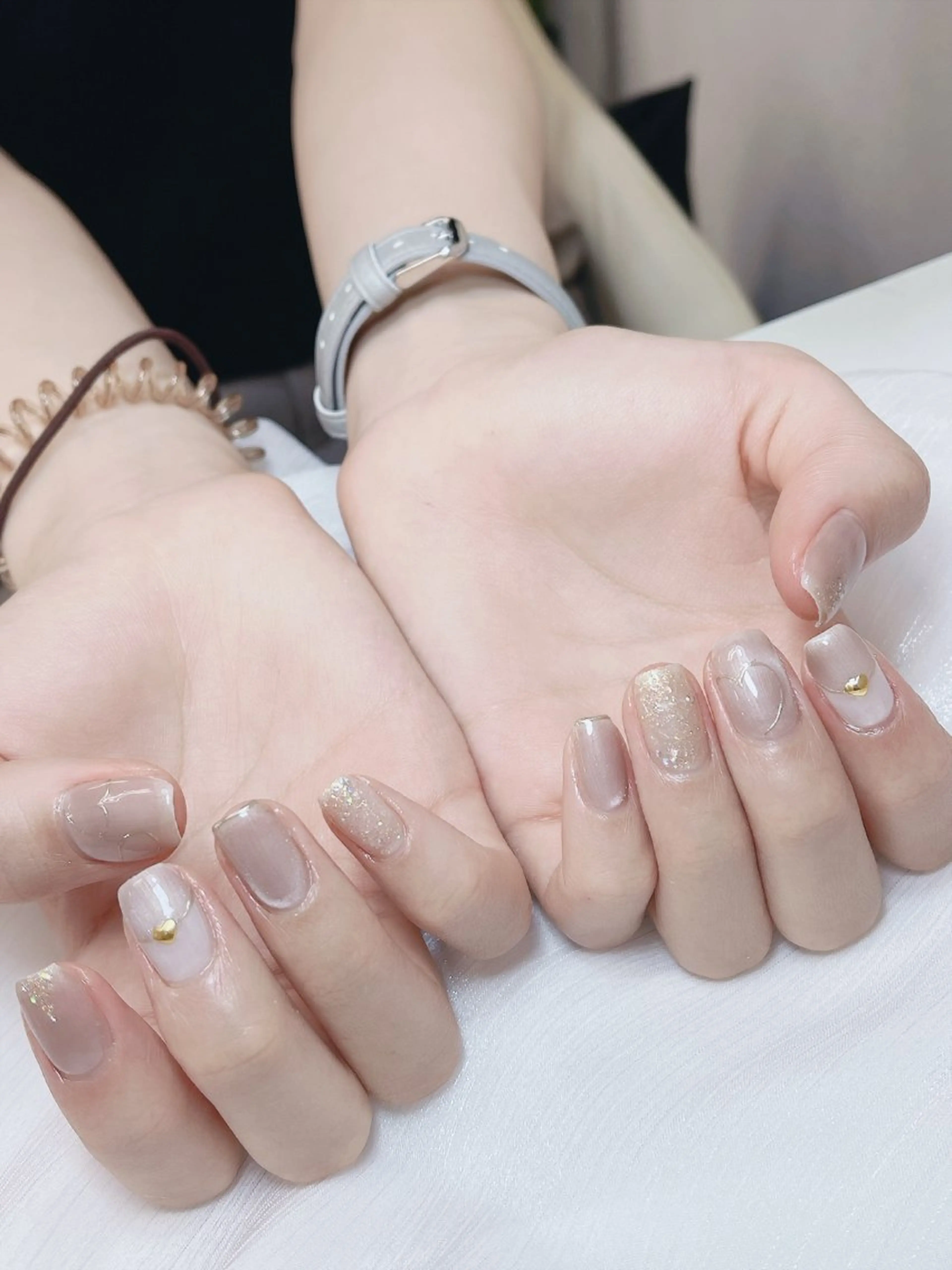 ネイル チークネイル フレンチネイル グラデーション キラキラネイル 韓国ネイル ハンドネイル DUO MI nail salonのネイルデザイン