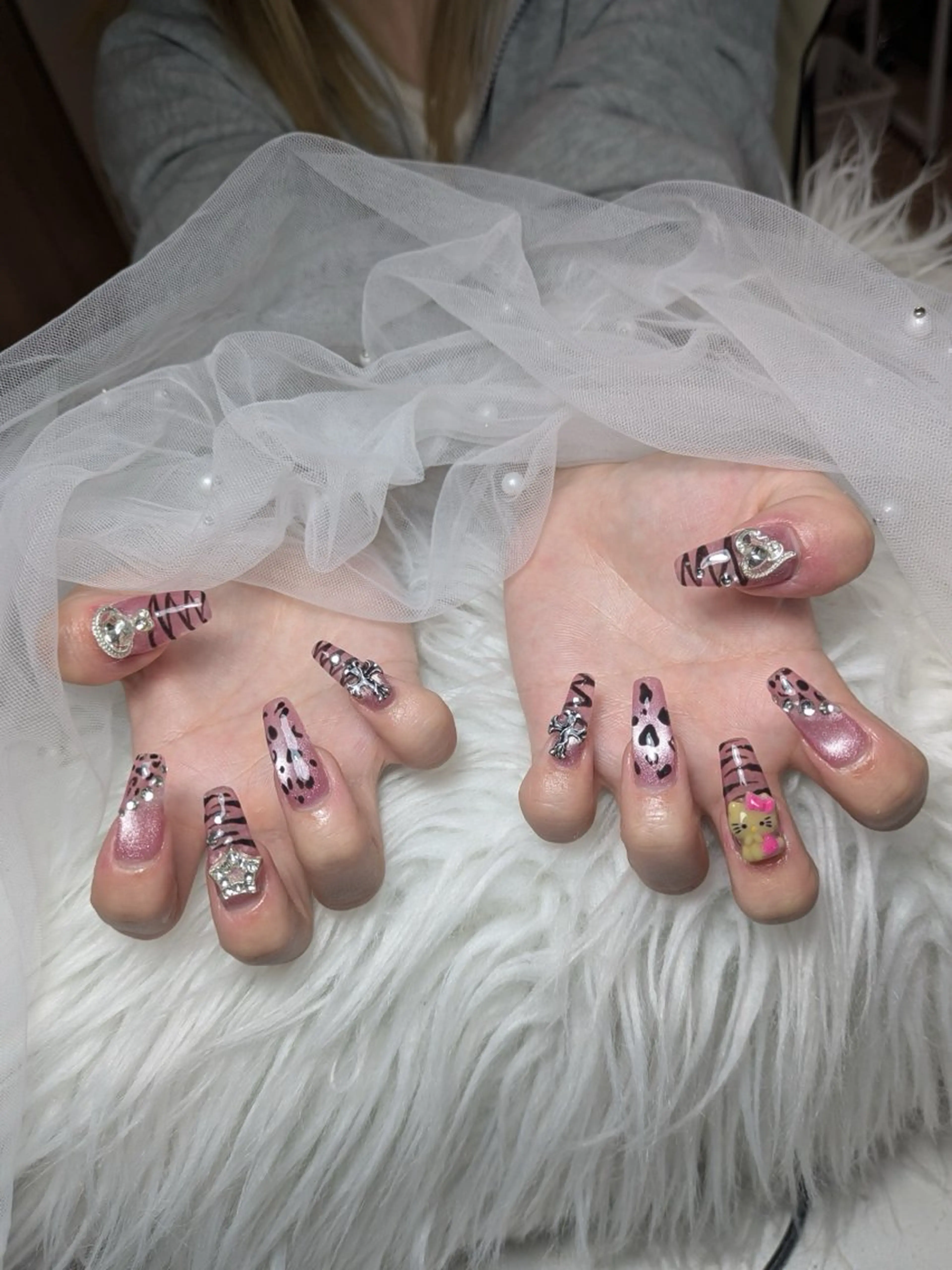 ネイル Queen Nail 柏店　クイーンネイルのネイルデザイン