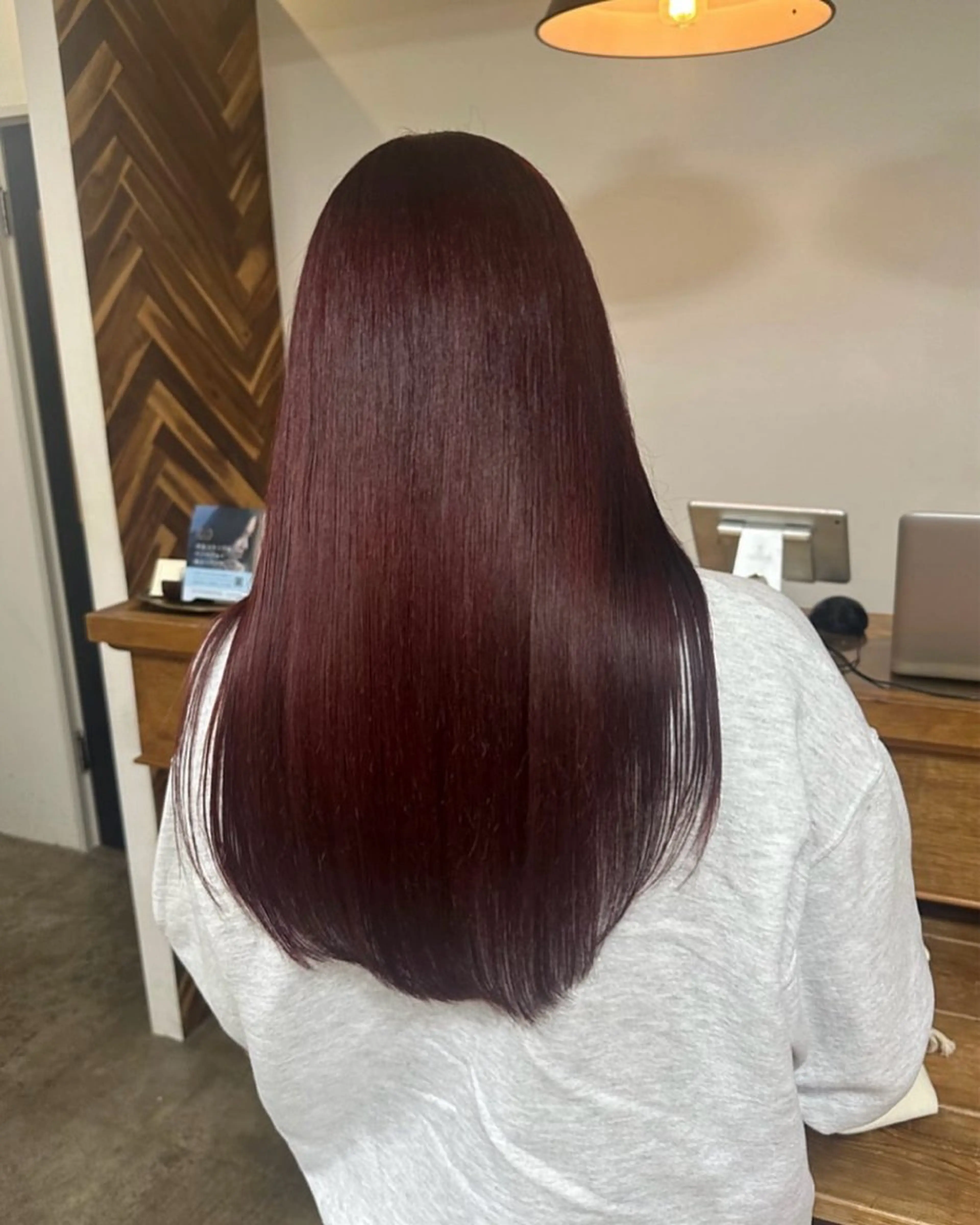 ロング トリートメント NAGISA 🎀透明感カラー🎀のヘアスタイル