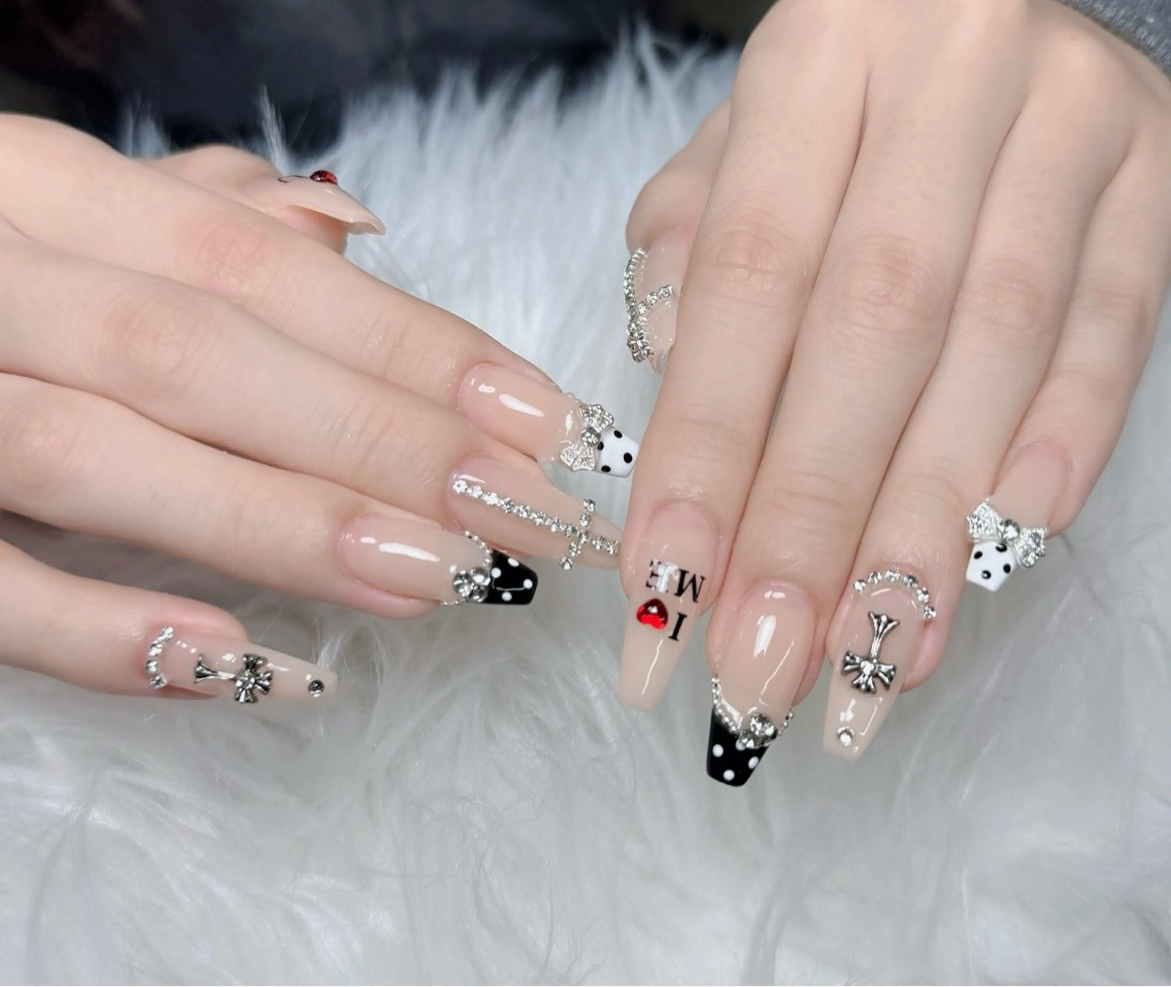 ネイル アートネイル 韓国ネイル 持ち込み ワンホンネイル ハンドネイル Lenie Nail Salonのネイルデザイン