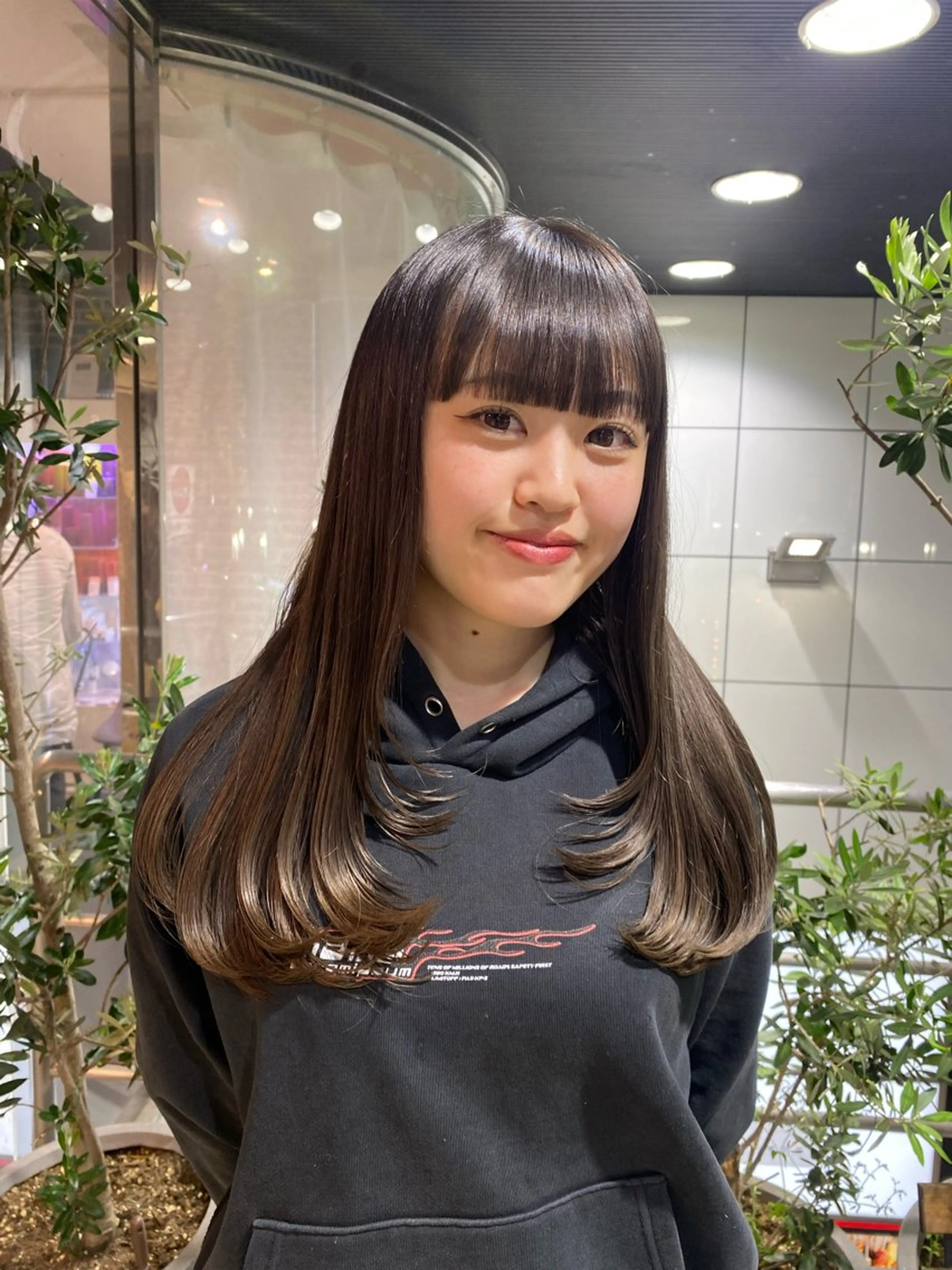 カラー ブリーチ ケアブリーチ ダブルカラー ハイトーンカラー インナーカラー ヘアカラー レイヤー/ボブ /メンズ🪩KAYOのヘアスタイル