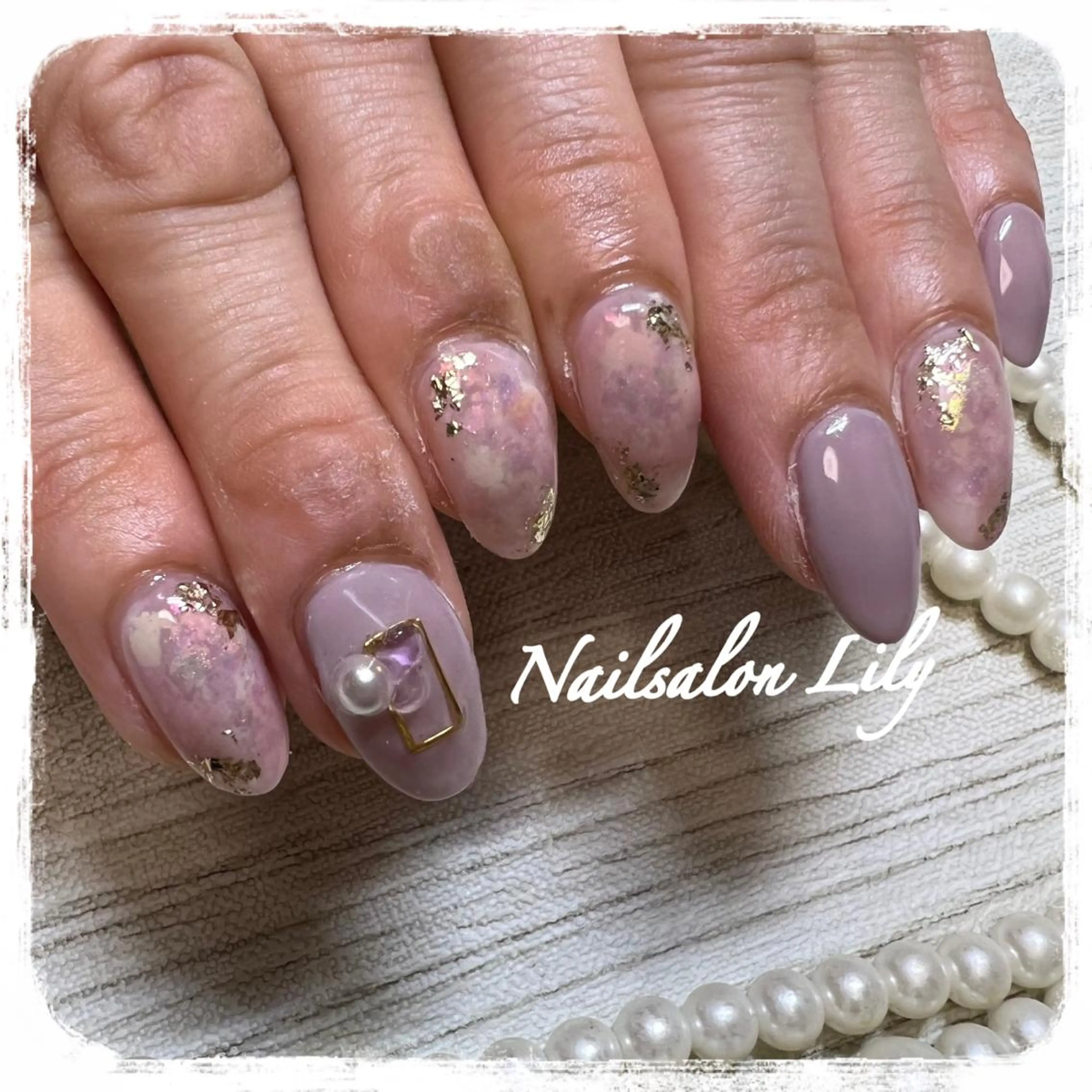 ネイル ハンドネイル Lily*nail 🌻Mii🌻のネイルデザイン
