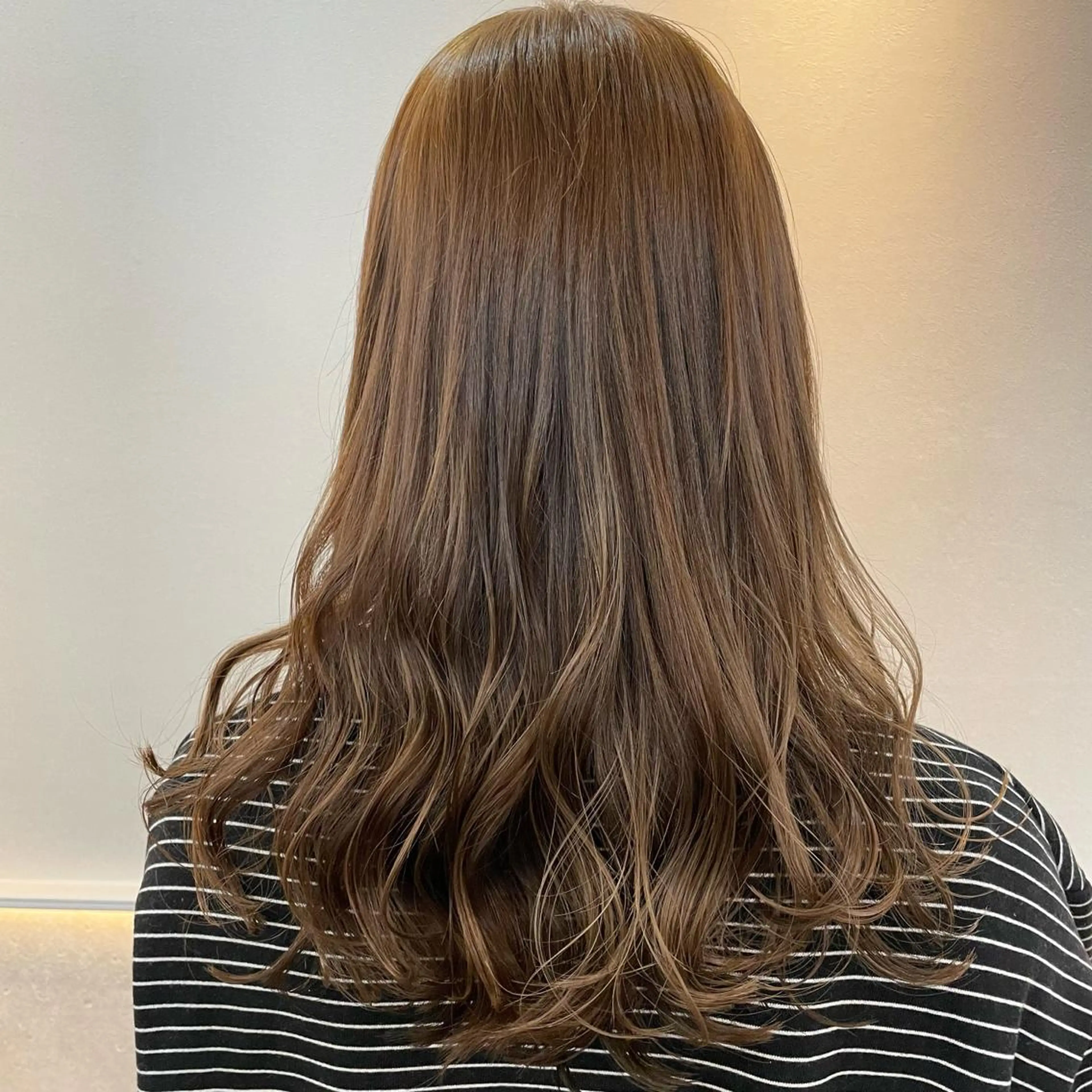 セミロング カラー ヘアカラー トリートメント FERIAあべの KARINのヘアスタイル