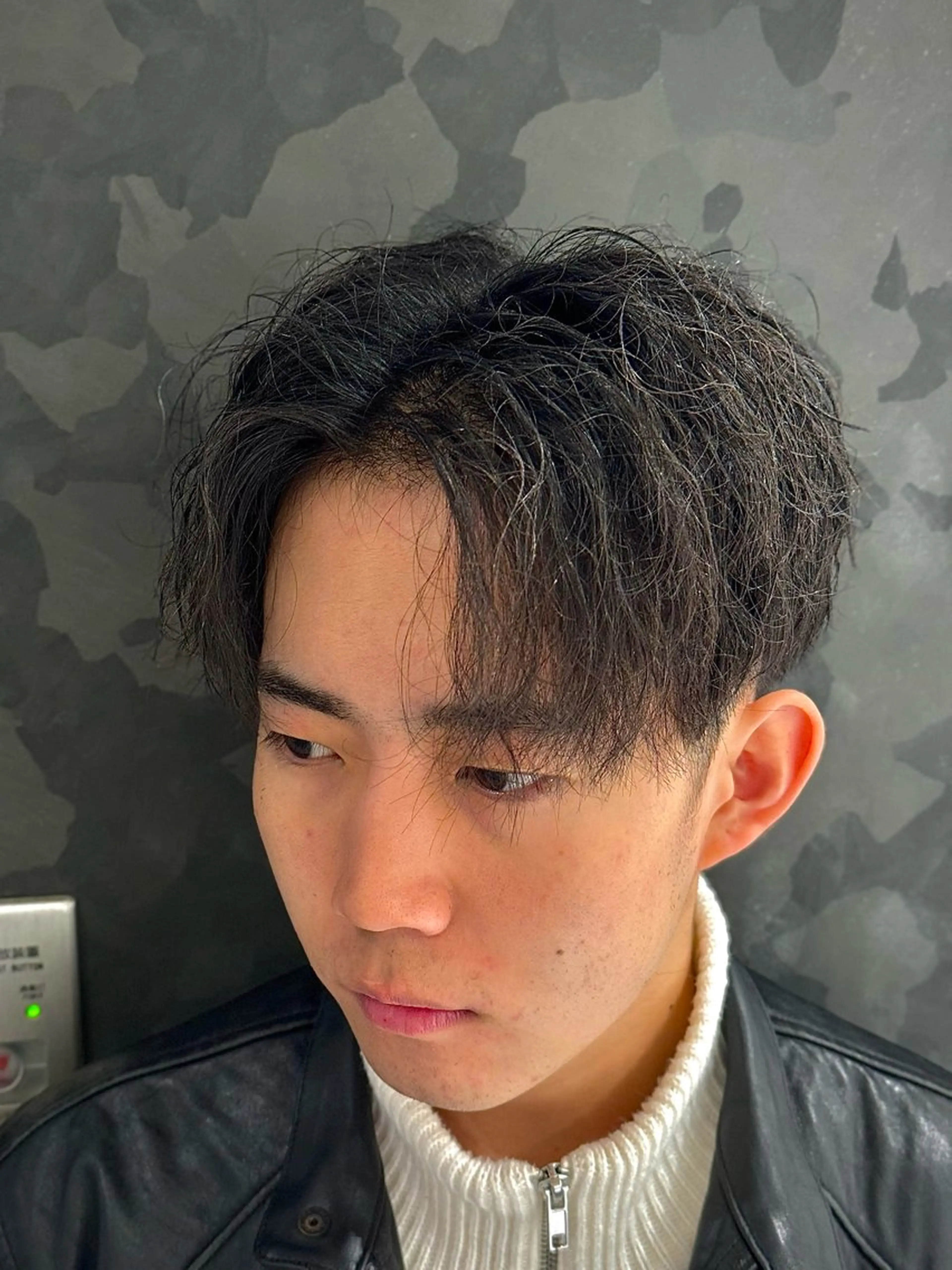 ミディアム メンズカット/ マッスルのヘアスタイル