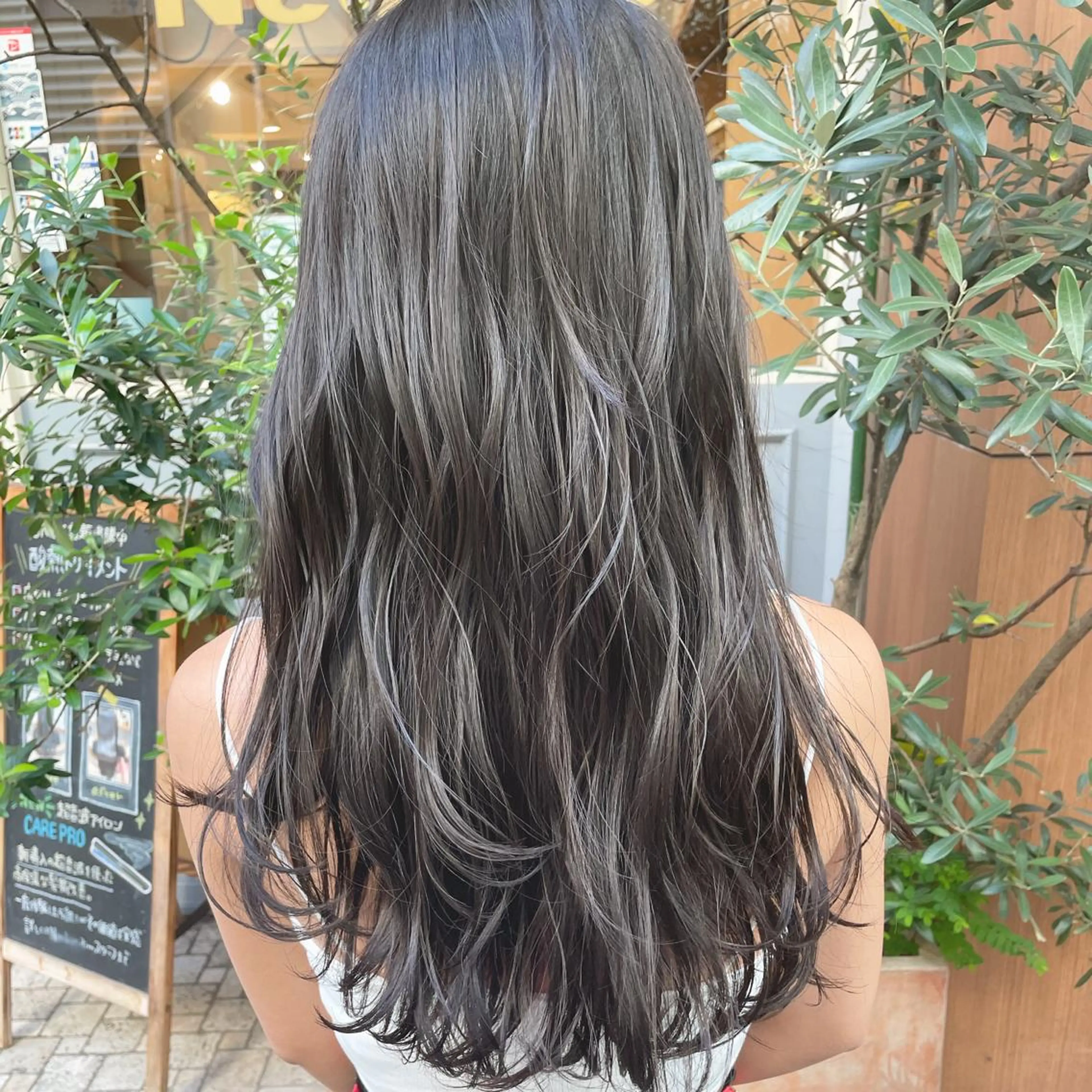 セミロング カラー ヘアアレンジ ハイトーンピンク🍑 ブリーチ🍑RINAのヘアスタイル