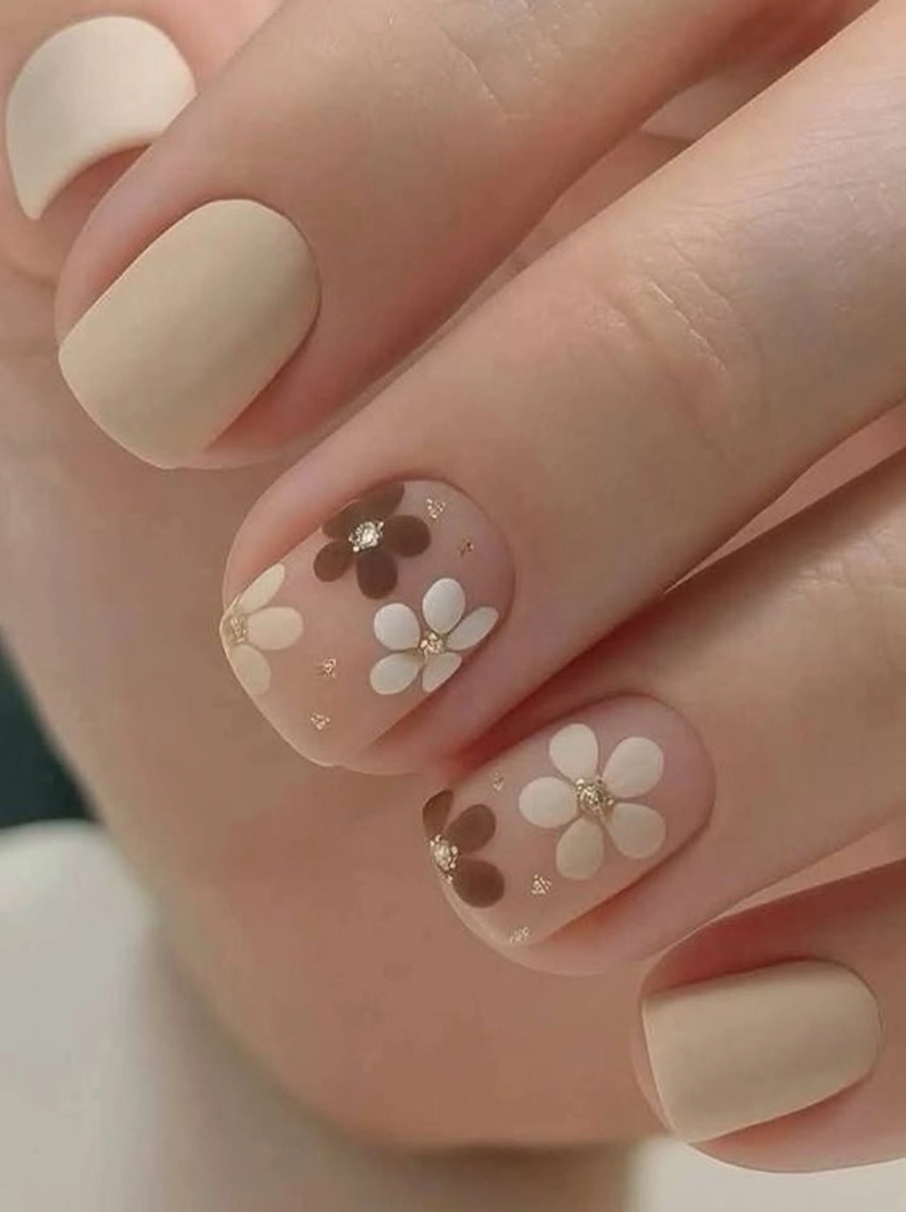 ネイル 韓国ネイル 持ち込み ニュアンスネイル ネイルチップ ANA.CHUO 本川越店舗のネイルデザイン