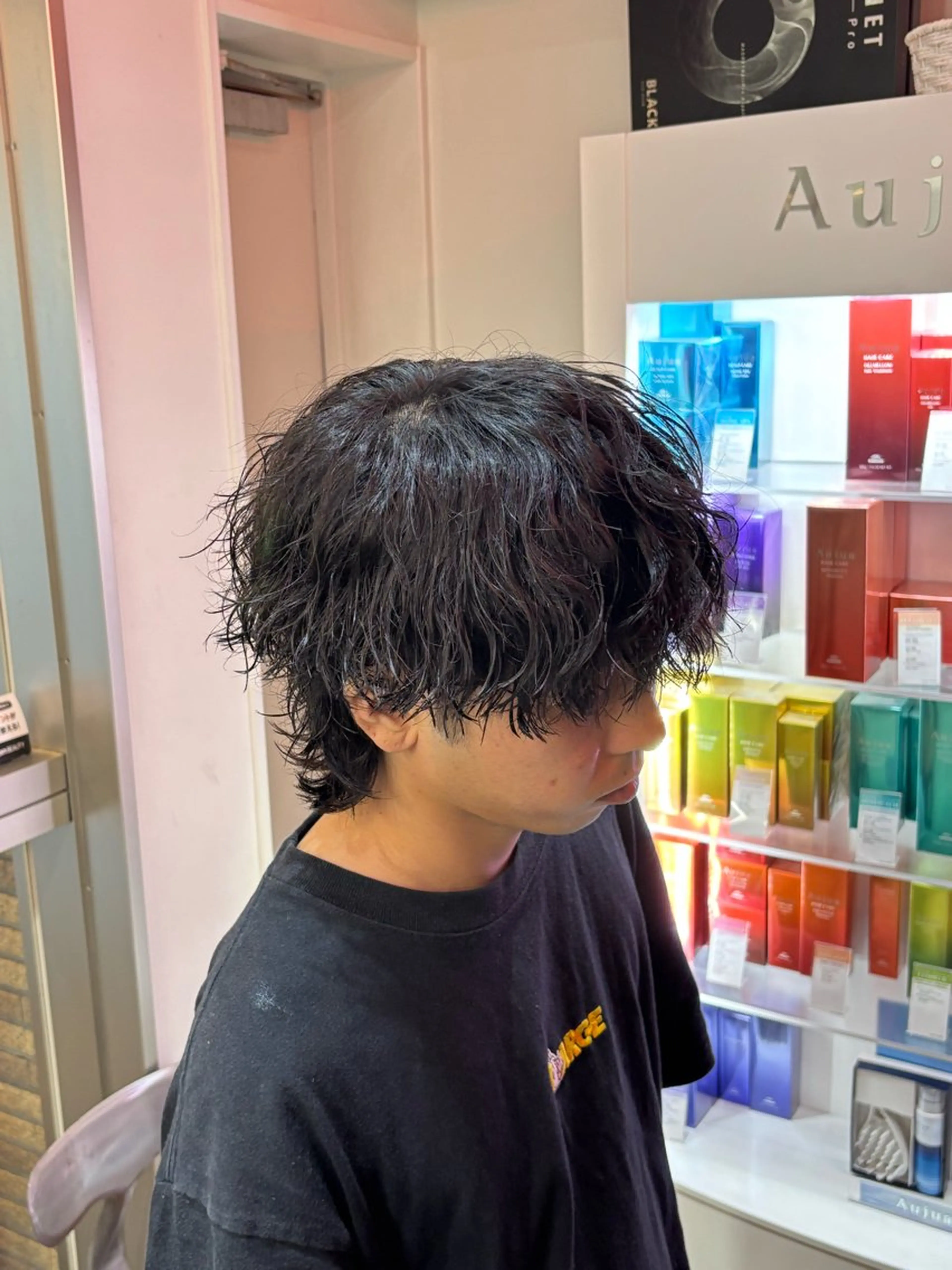 パーマ メンズハイトーン 北斗💍レイヤーのヘアスタイル