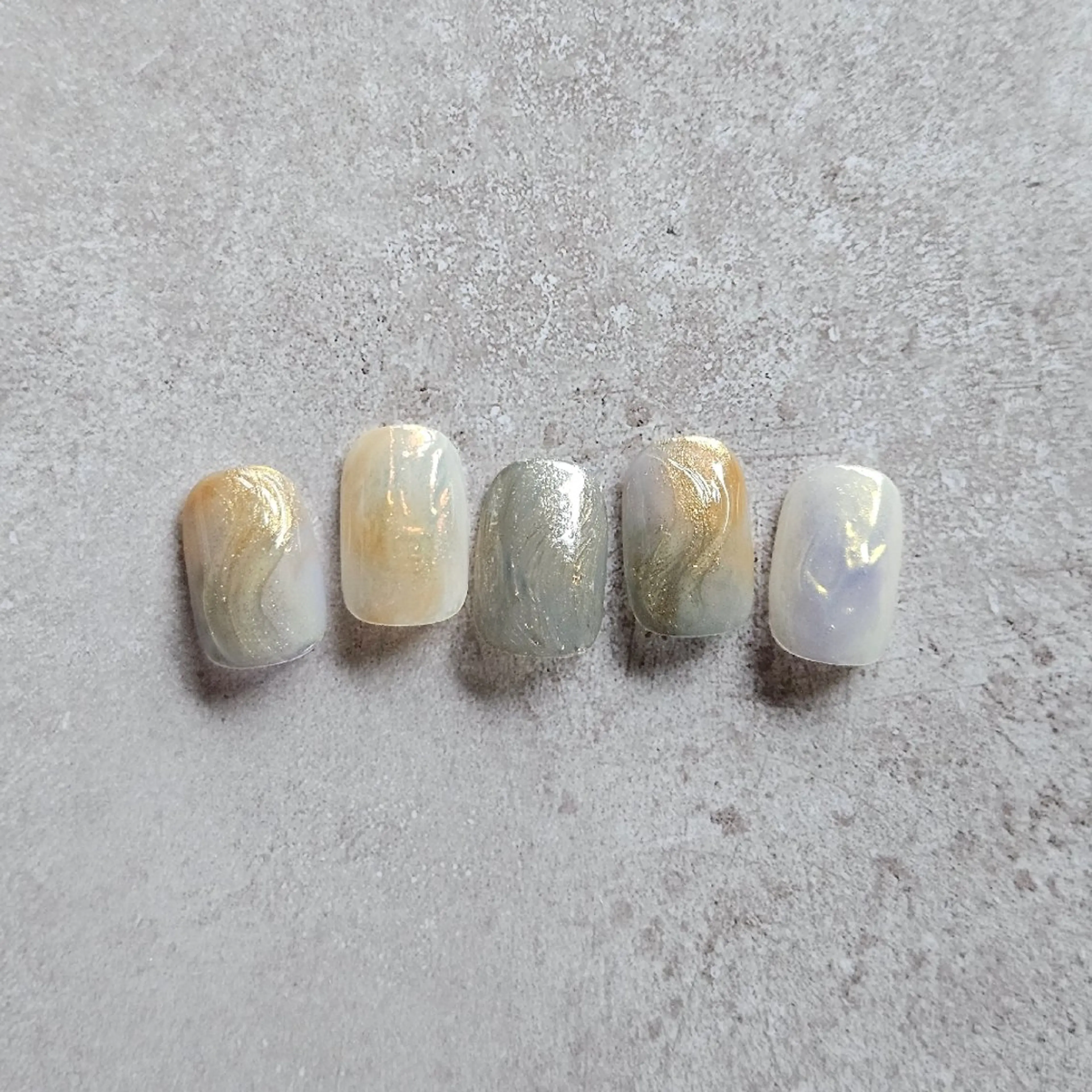 ネイル オレンジ ハンドネイル Nailsalon manoのネイルデザイン