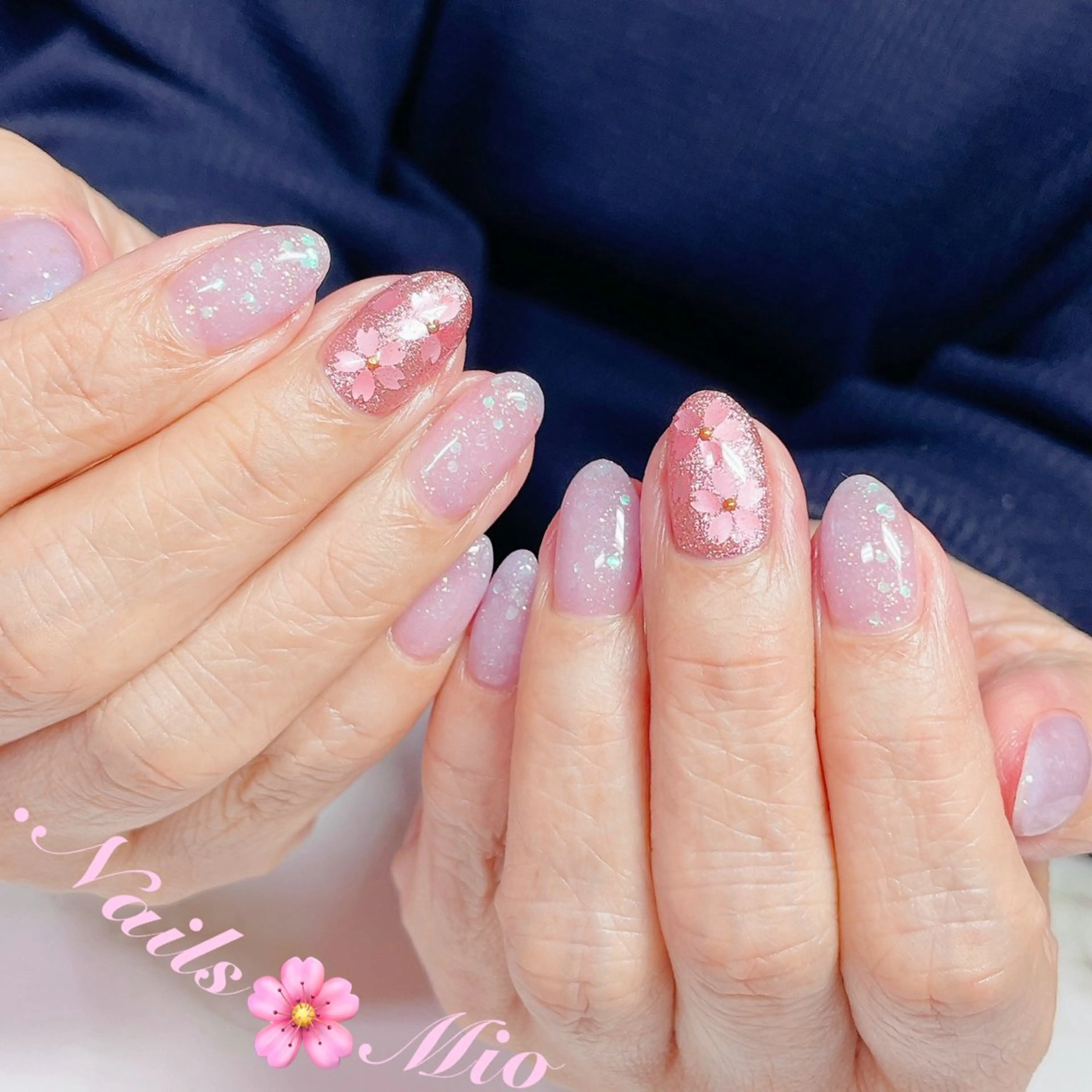 ネイル アートネイル 桜ネイル ジェルネイル ワンカラーネイル 赤色 .Nails Mio 赤羽西ネイルサロンのネイルデザイン