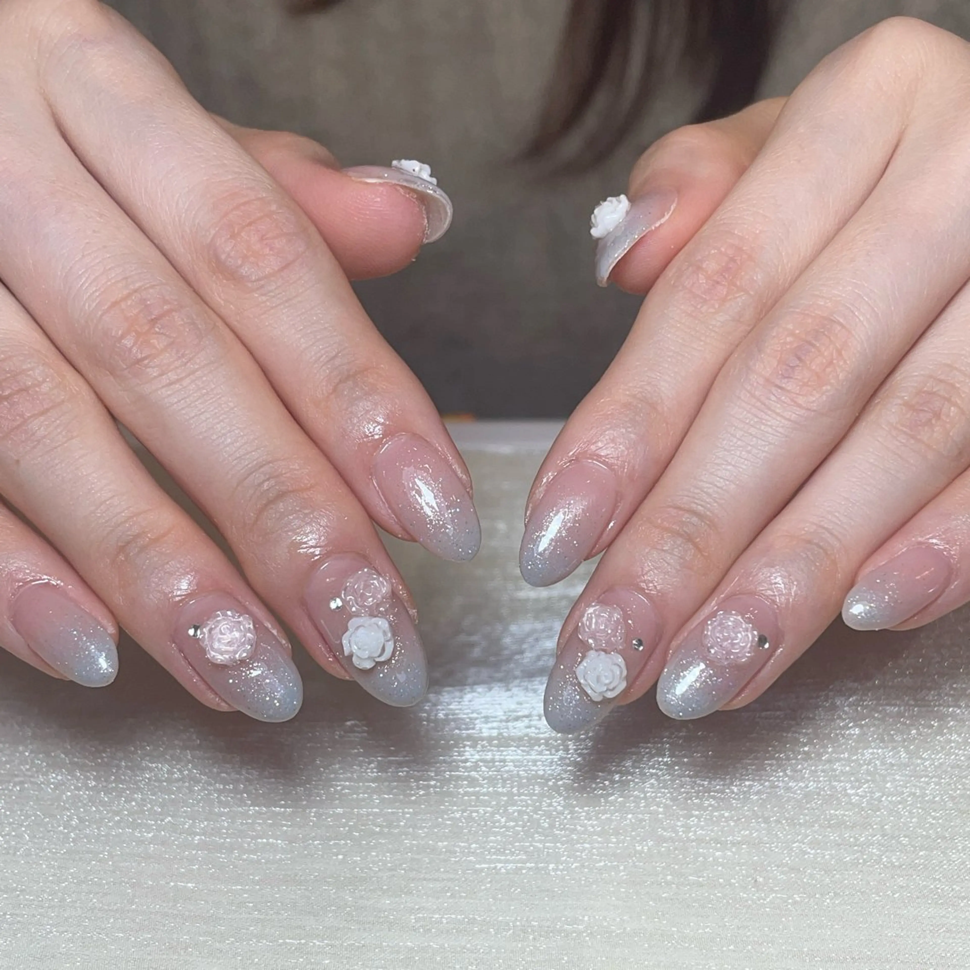 ネイル アートネイル オーロラネイル キラキラネイル 韓国ネイル マグネットネイル ハンドネイル ハンドケア Plenty 💞のネイルデザイン