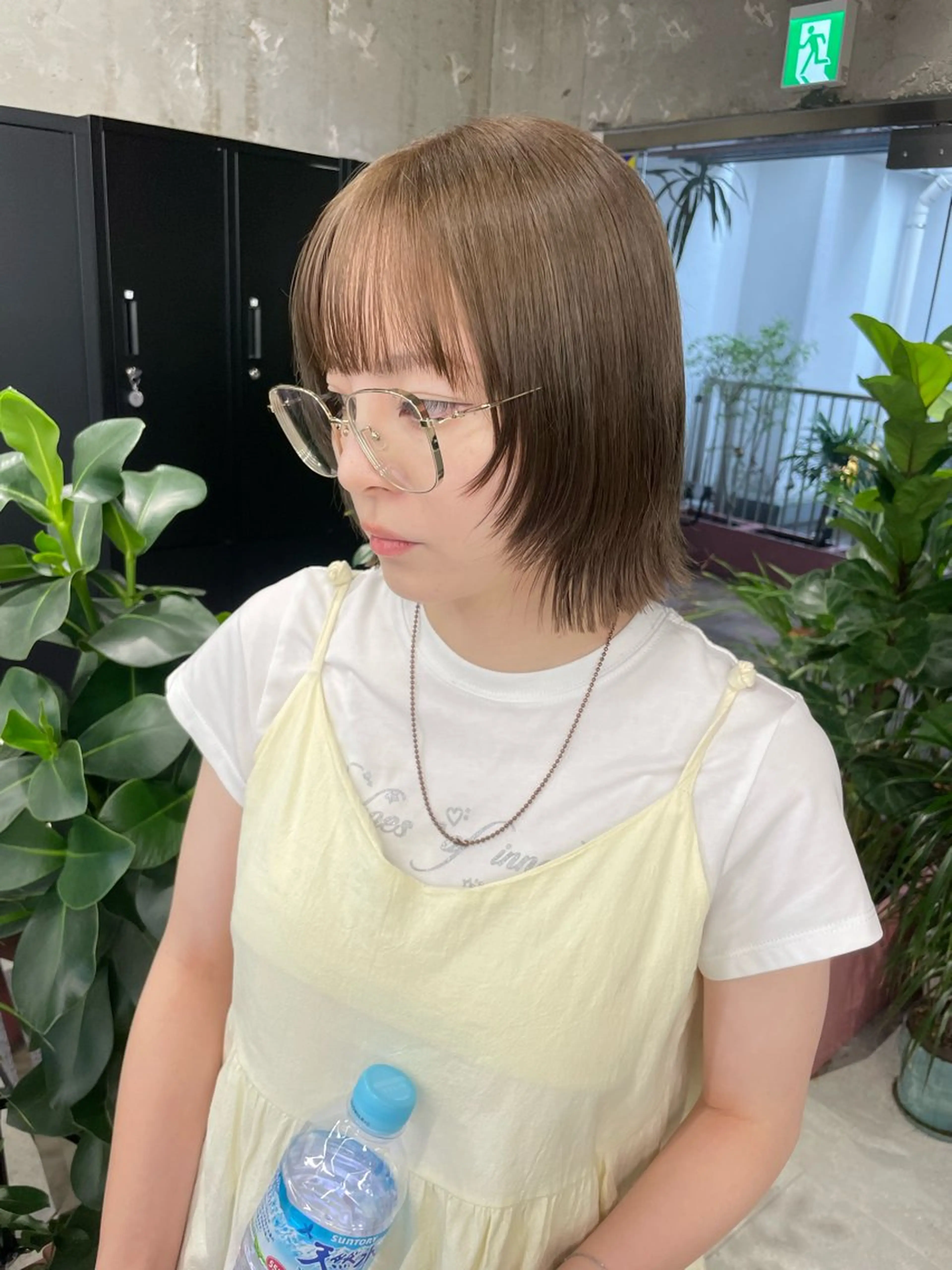 ミディアム カット トリートメント MIFA レイヤー／パーマのヘアスタイル