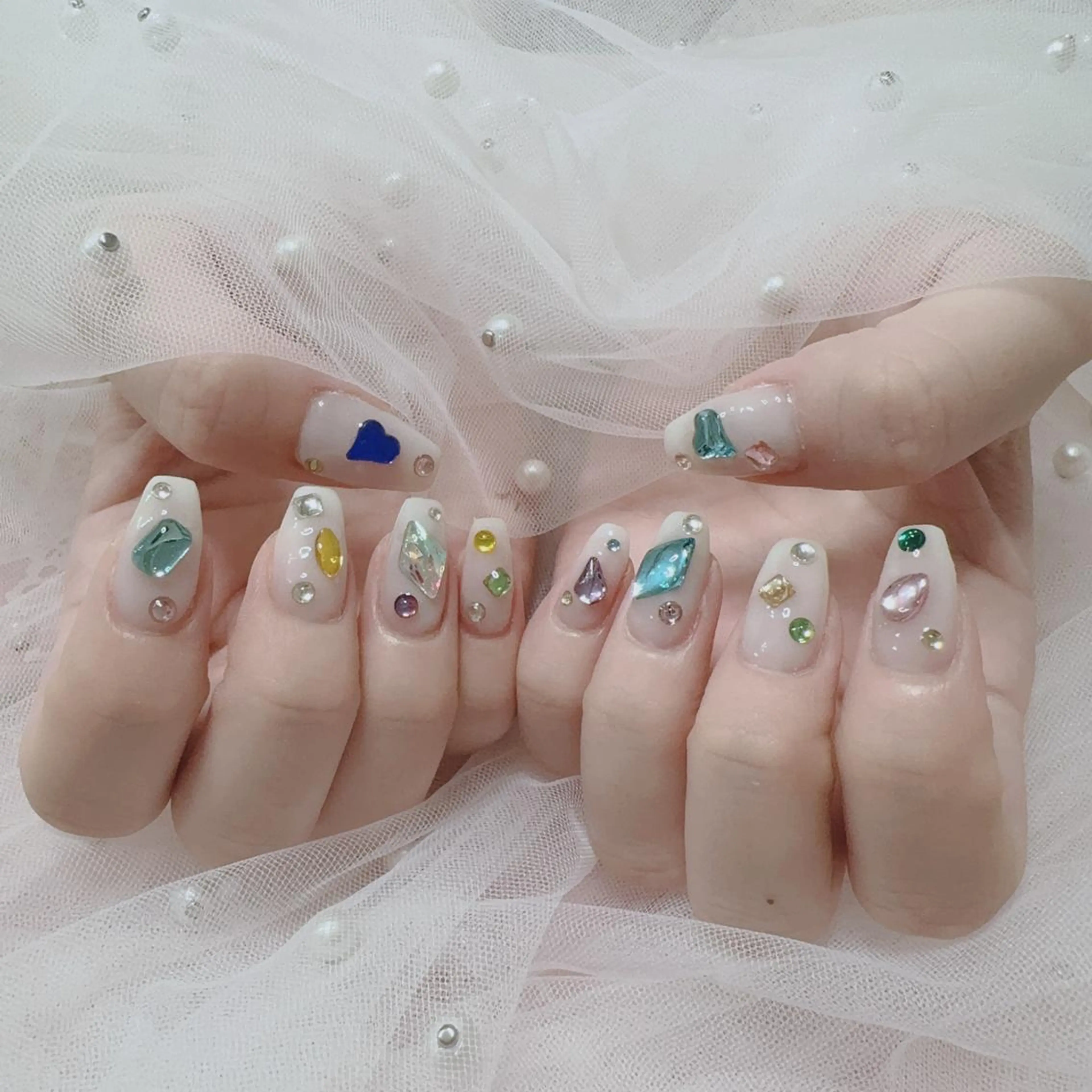 ネイル ハンドネイル 🎀シズカ nail🎀のネイルデザイン