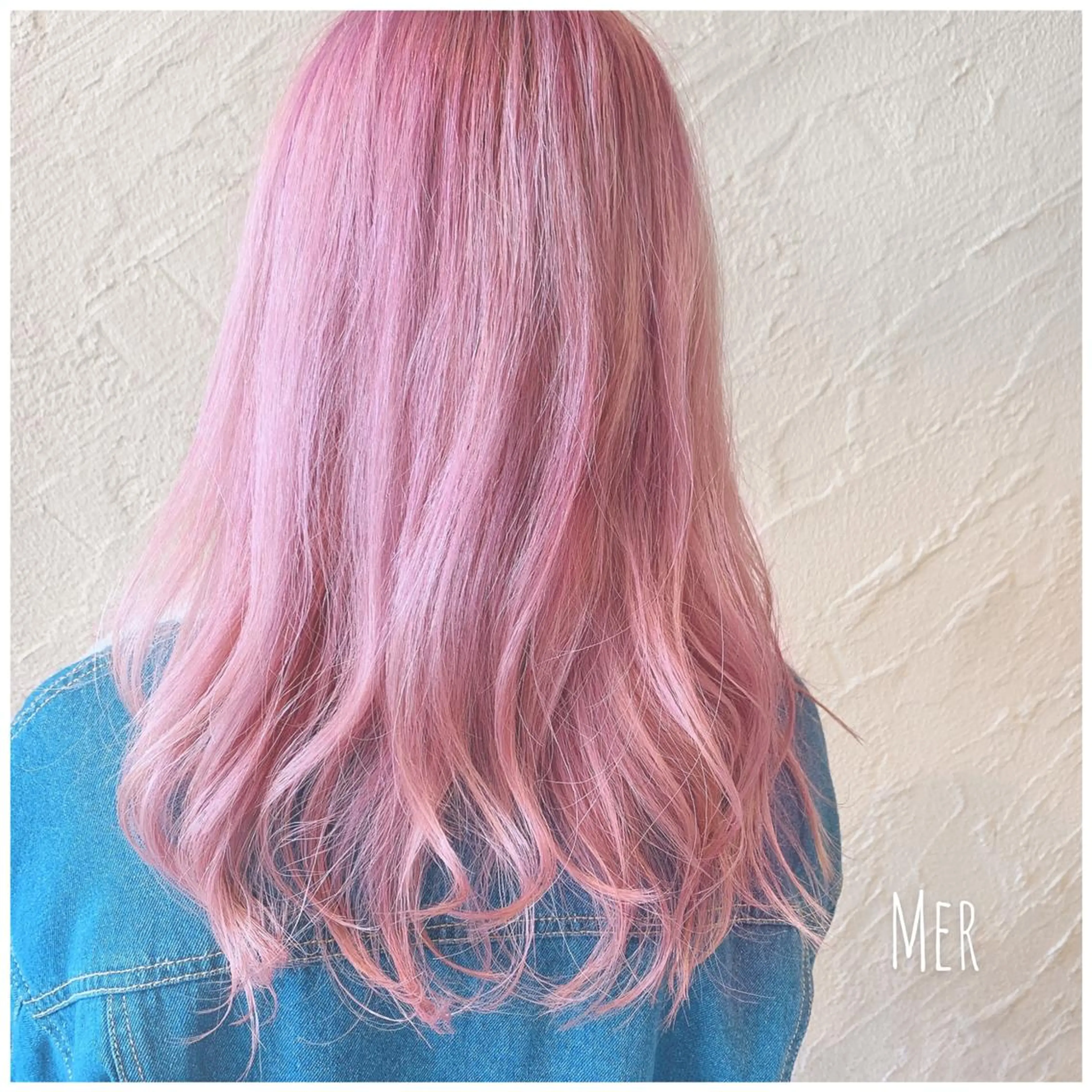 カラー Mer 髙橋 めいのヘアスタイル