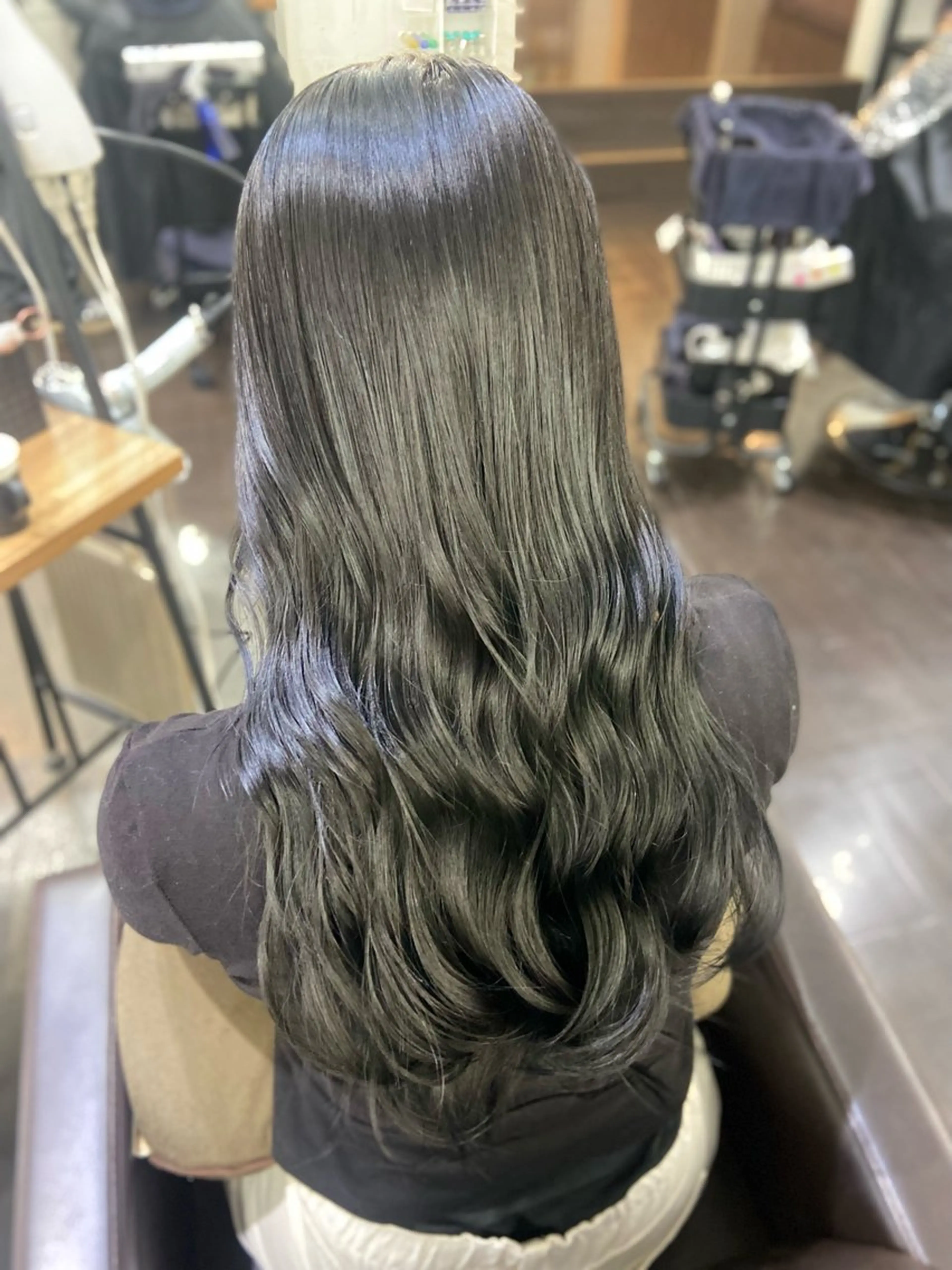 ロング カラー ヘアアレンジ オリーブグレー 🌷名駅／髪質改善 ヘアセット/モネ🌷のヘアスタイル