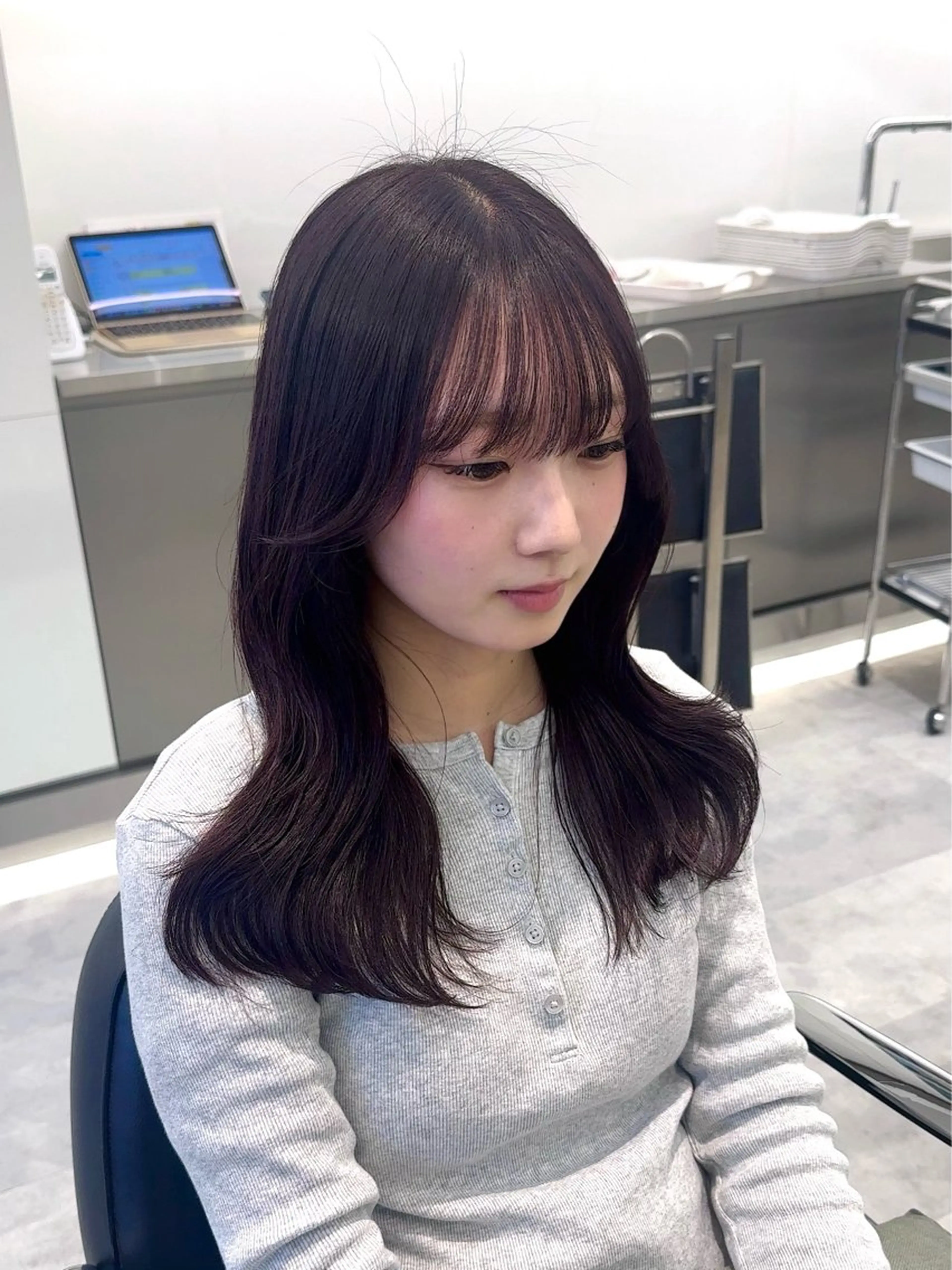 ロング カラー カット ヘアカラー Parve  Mix 🫧梶川虹のヘアスタイル