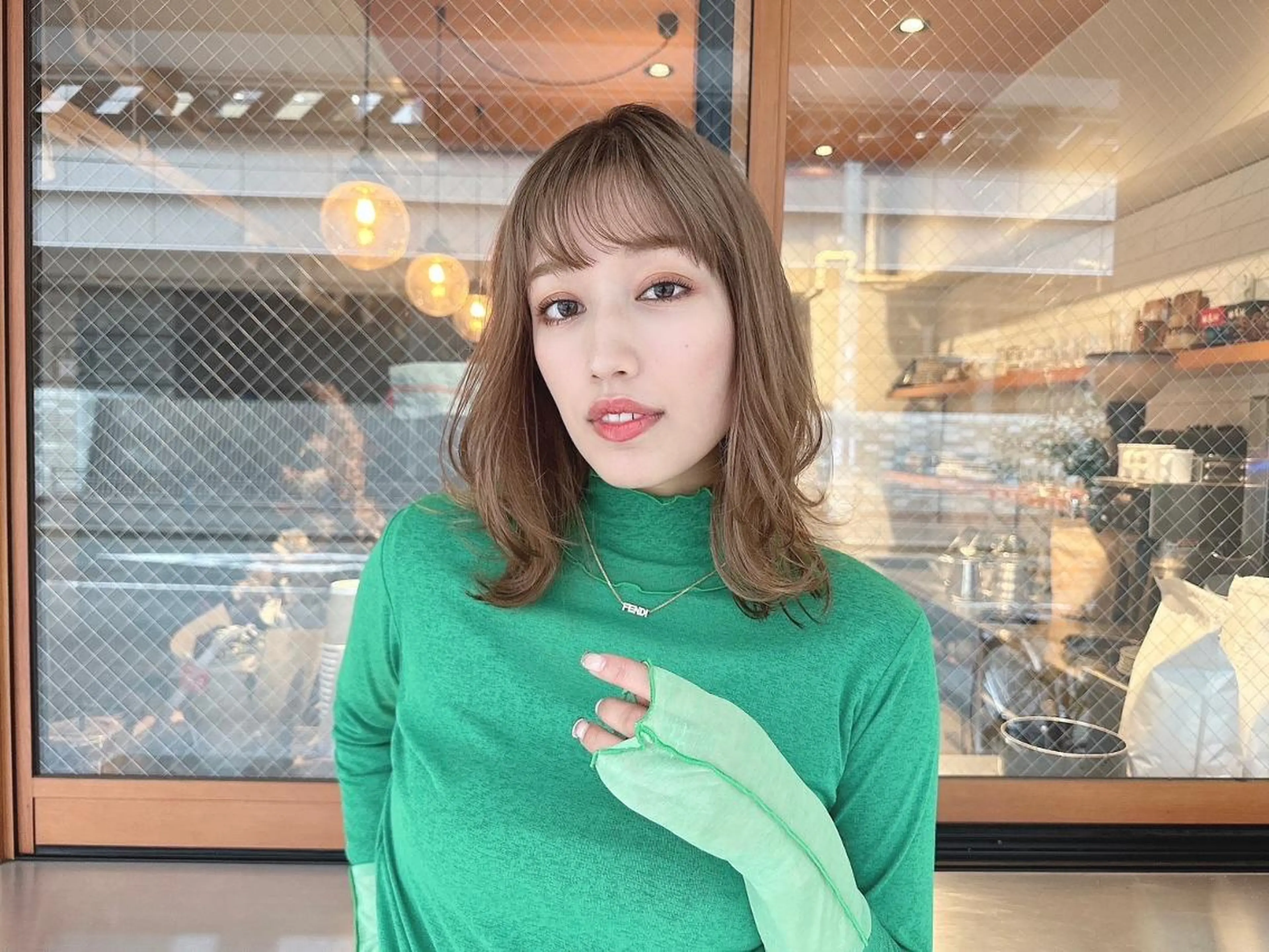 セミロング ルービック 梅田茶屋町店のヘアスタイル