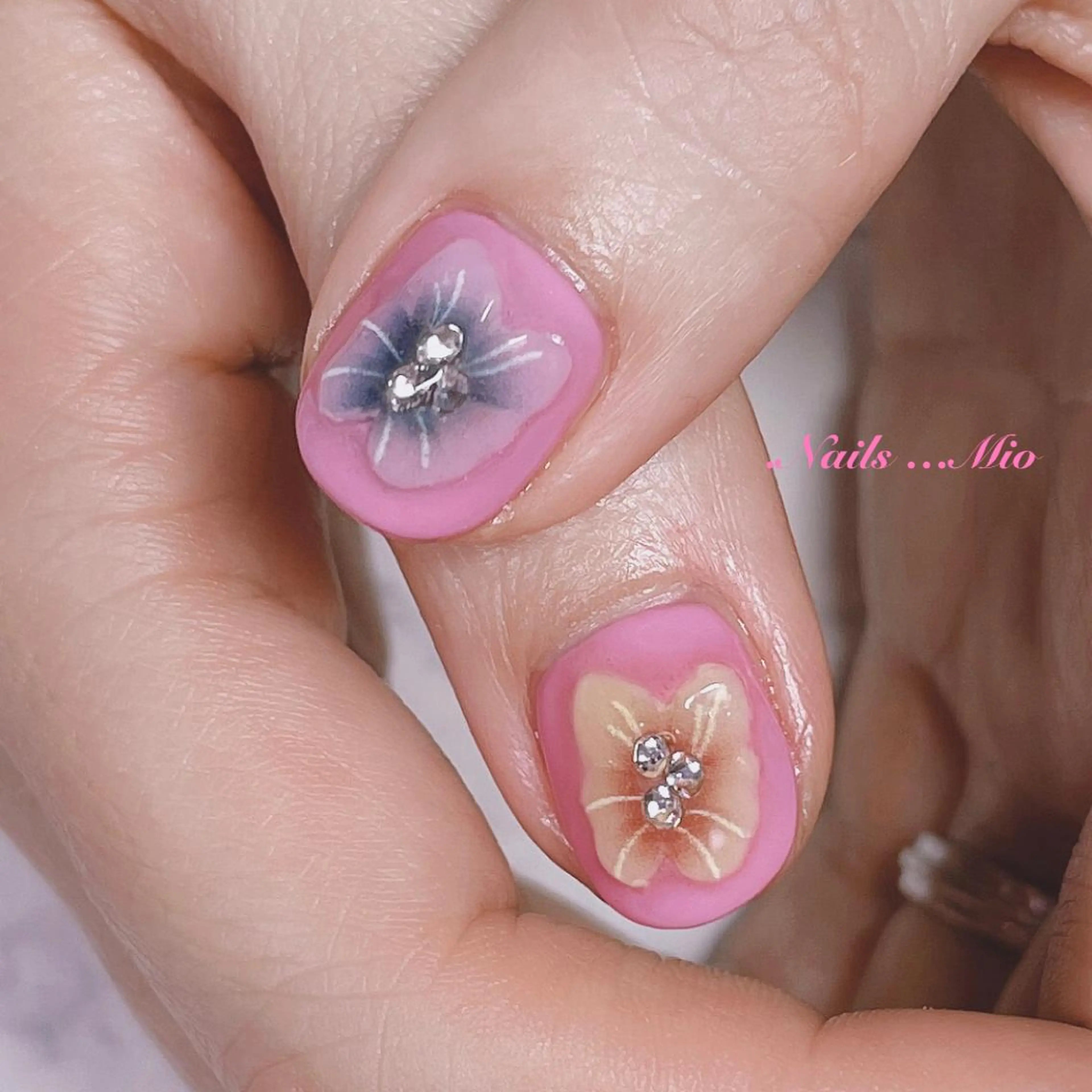 ネイル ワンカラーネイル ピンク .Nails Mio 赤羽西ネイルサロンのネイルデザイン