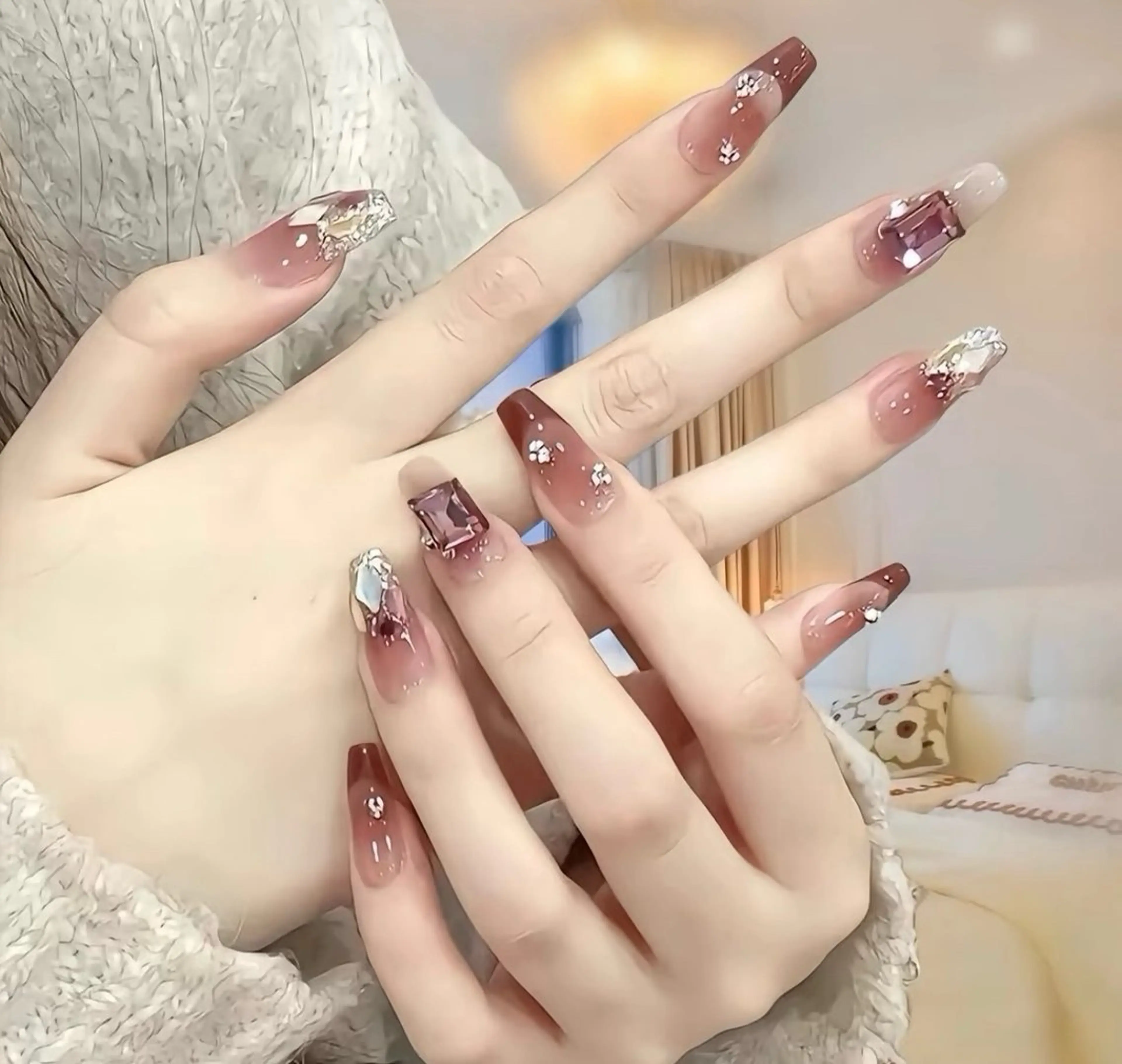 ネイル チークネイル 長さ出し フレンチネイル ガーリー 韓国ネイル sun nail池袋 モデル募集のネイルデザイン