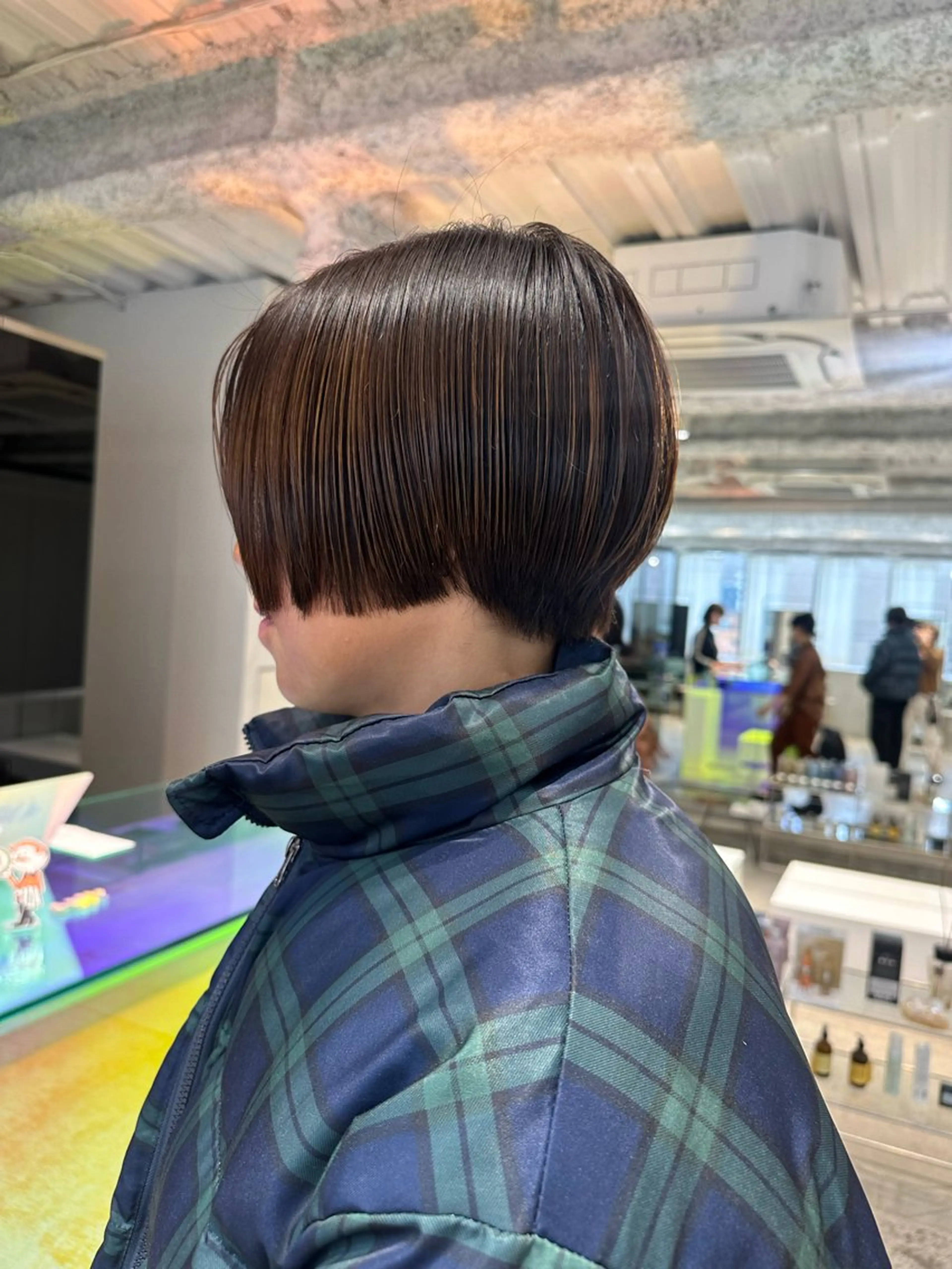 ショート ハンサムショート ショートヘア カット パーマ 宇佐美佳／美髪 ストレート/縮毛矯正のヘアスタイル