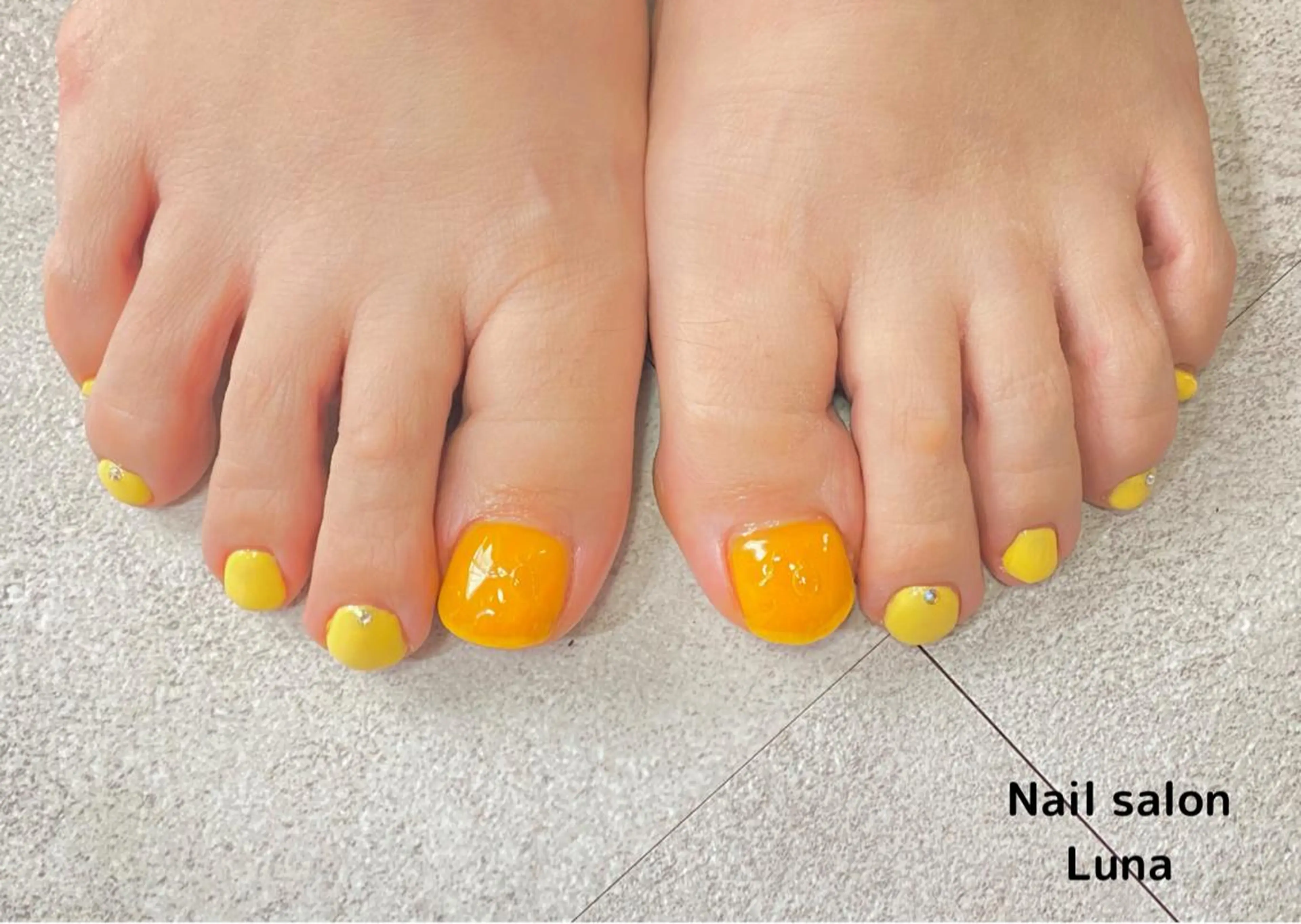 ネイル フットネイル マグネットネイル 加藤 美穂のネイルデザイン