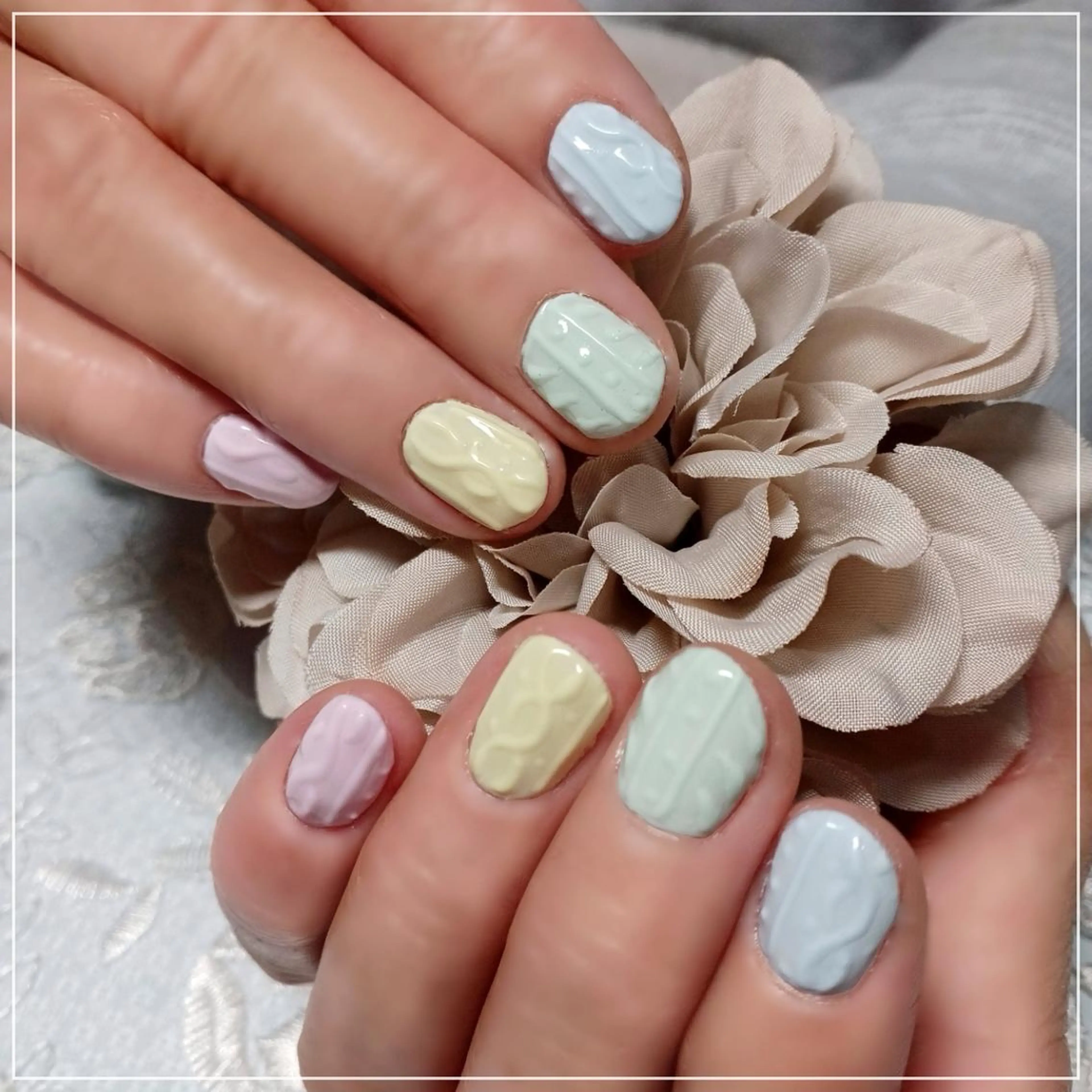 ネイル 山田 麻衣のネイルデザイン