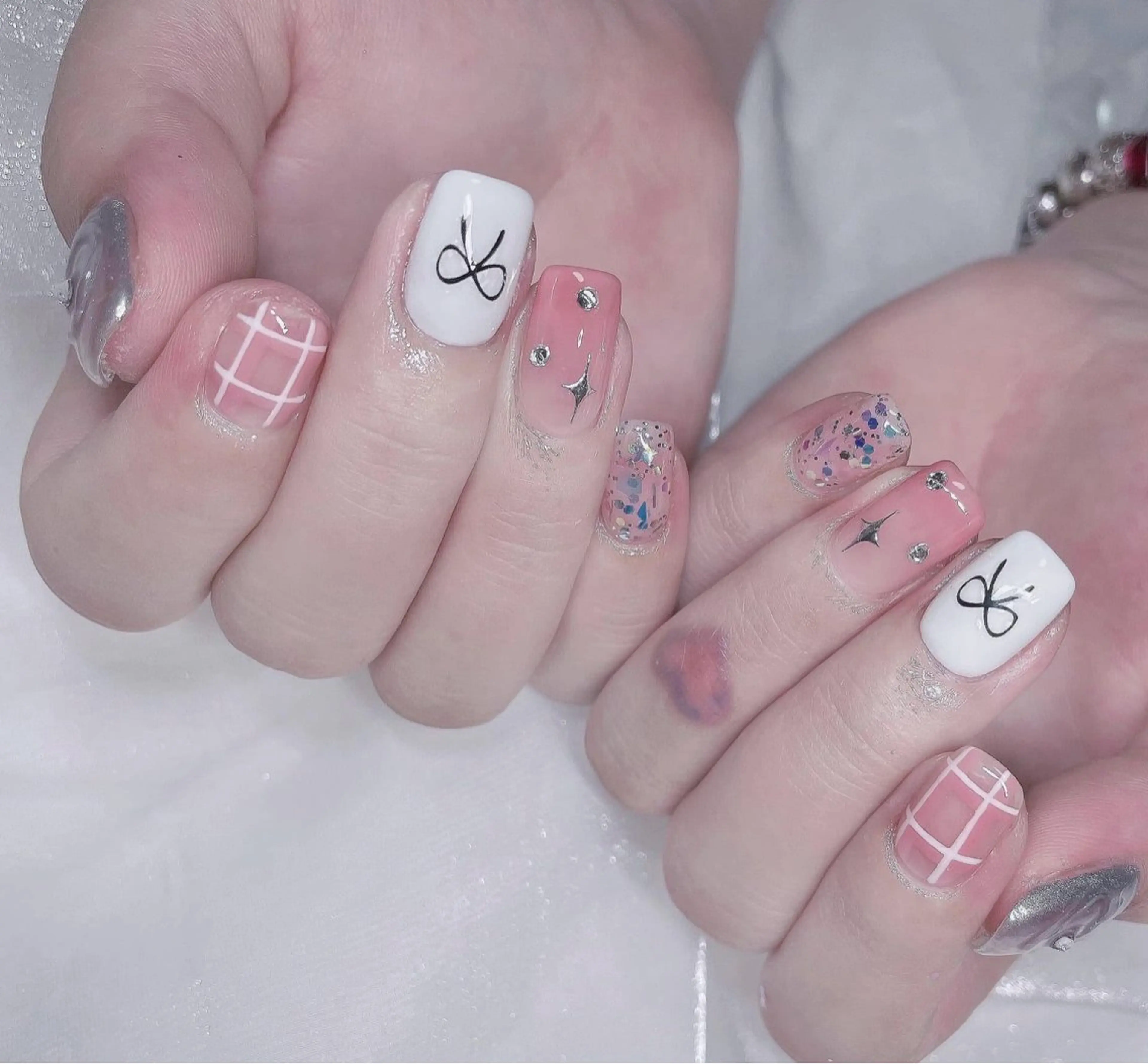 ネイル Mira Nail Studioのネイルデザイン